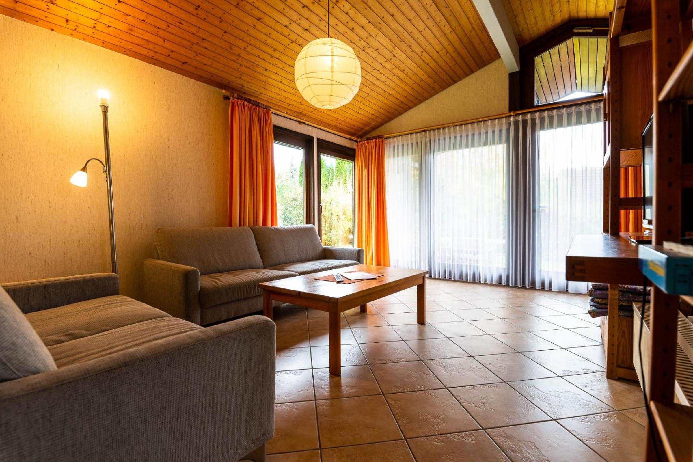 Ferienwohnpark Immenstaad am Bodensee Satteldachhaus Typ 10 SDR 106