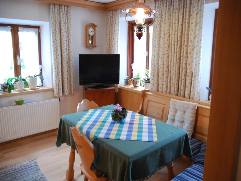 Gästehaus Stoanerhof view 3