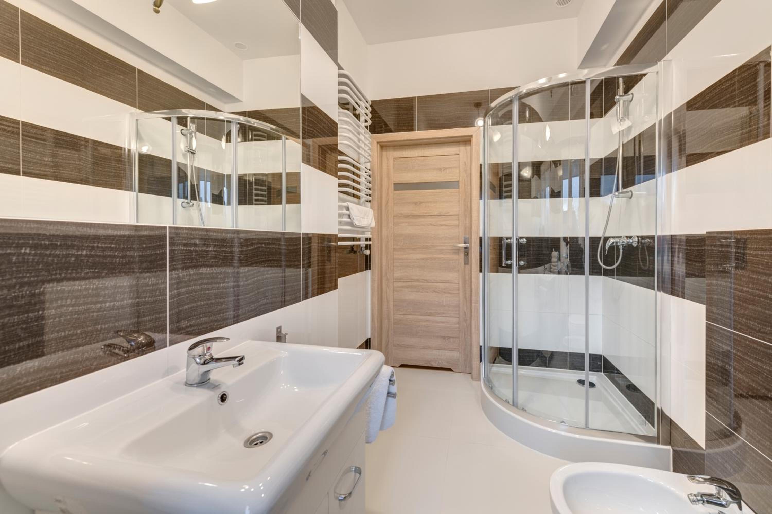 DR Apartments - Fryderyk view 3