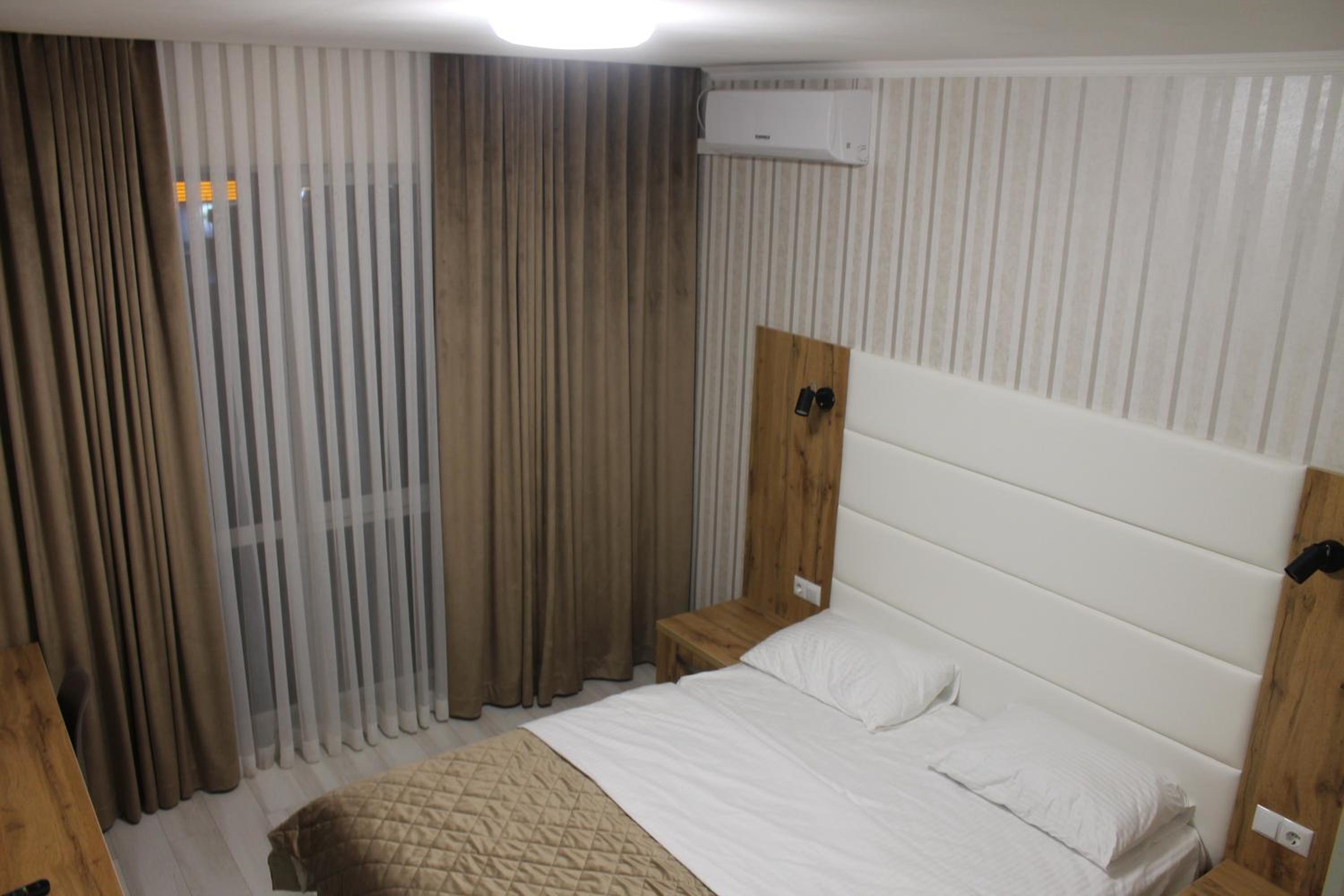 Photo 24