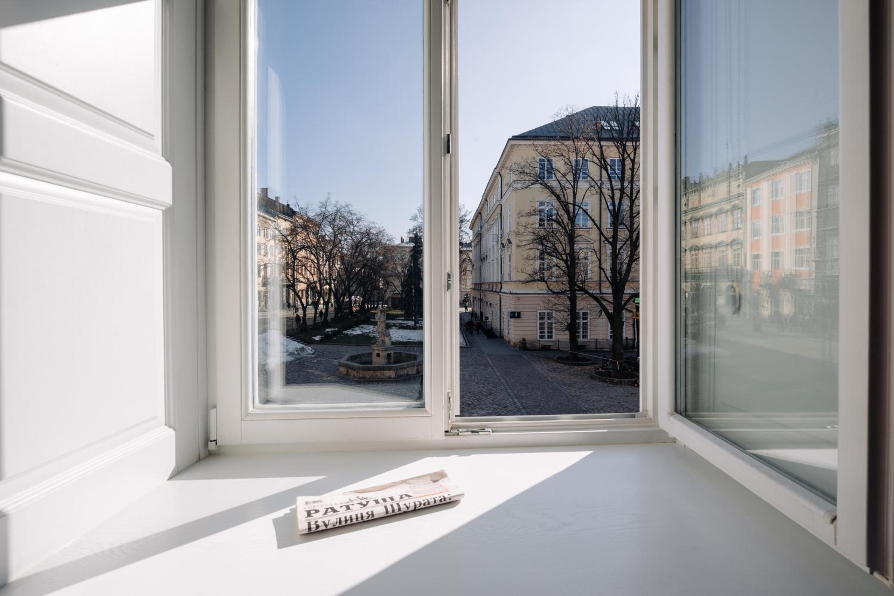 Grand Rynok Square apartment