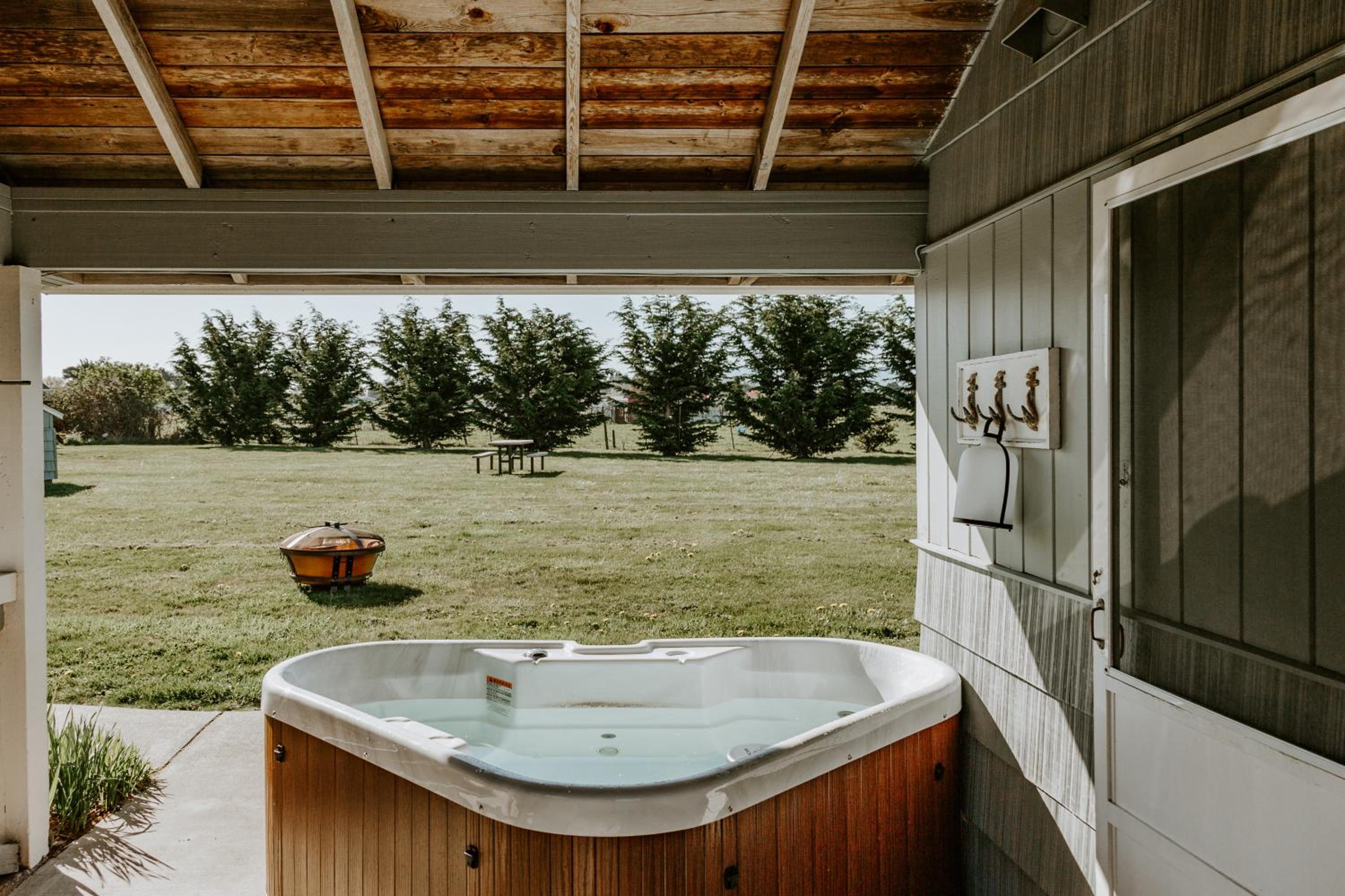 Dungeness Bay Cottages - Property Image 32