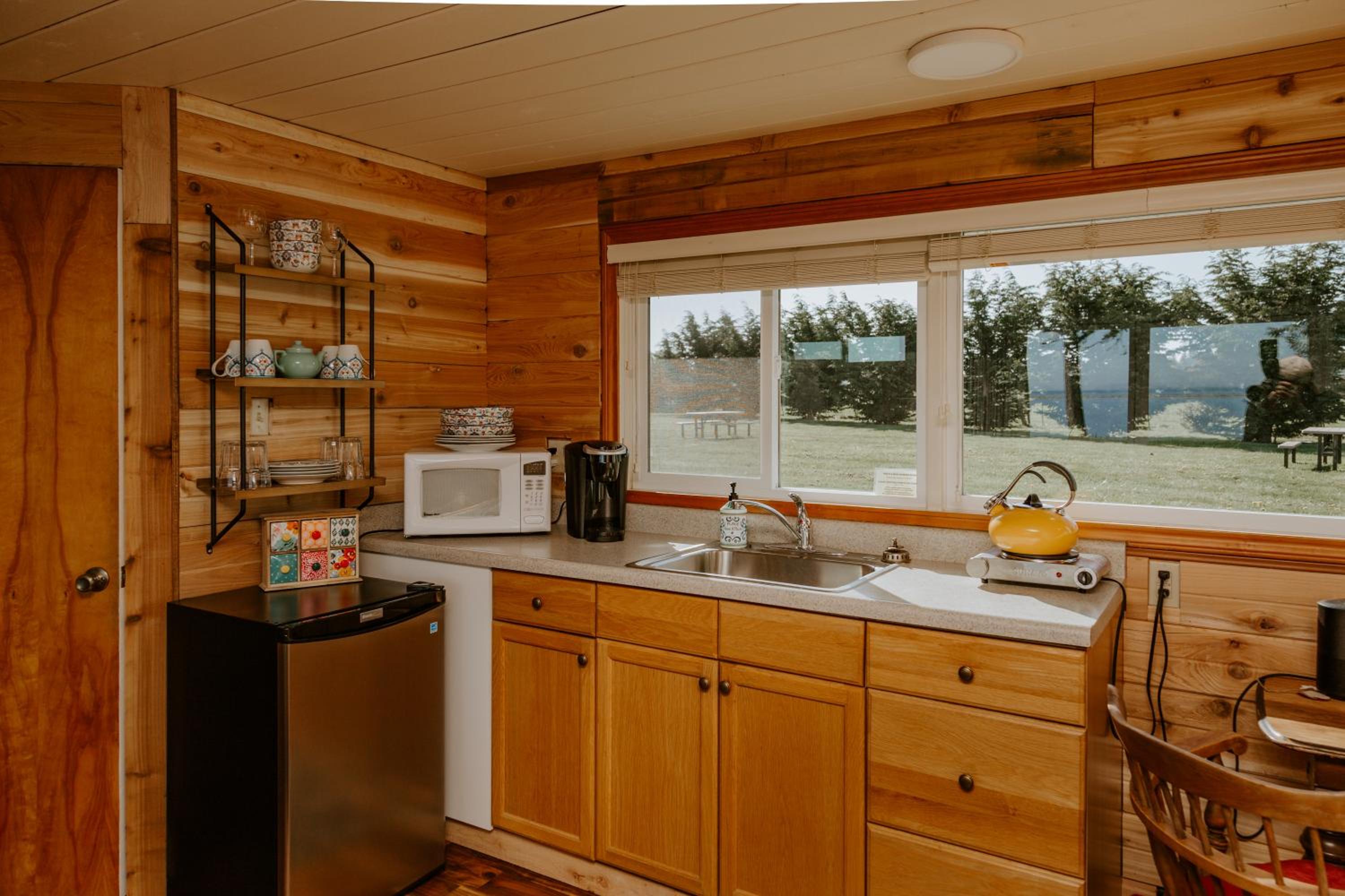 Dungeness Bay Cottages - Property Image 24