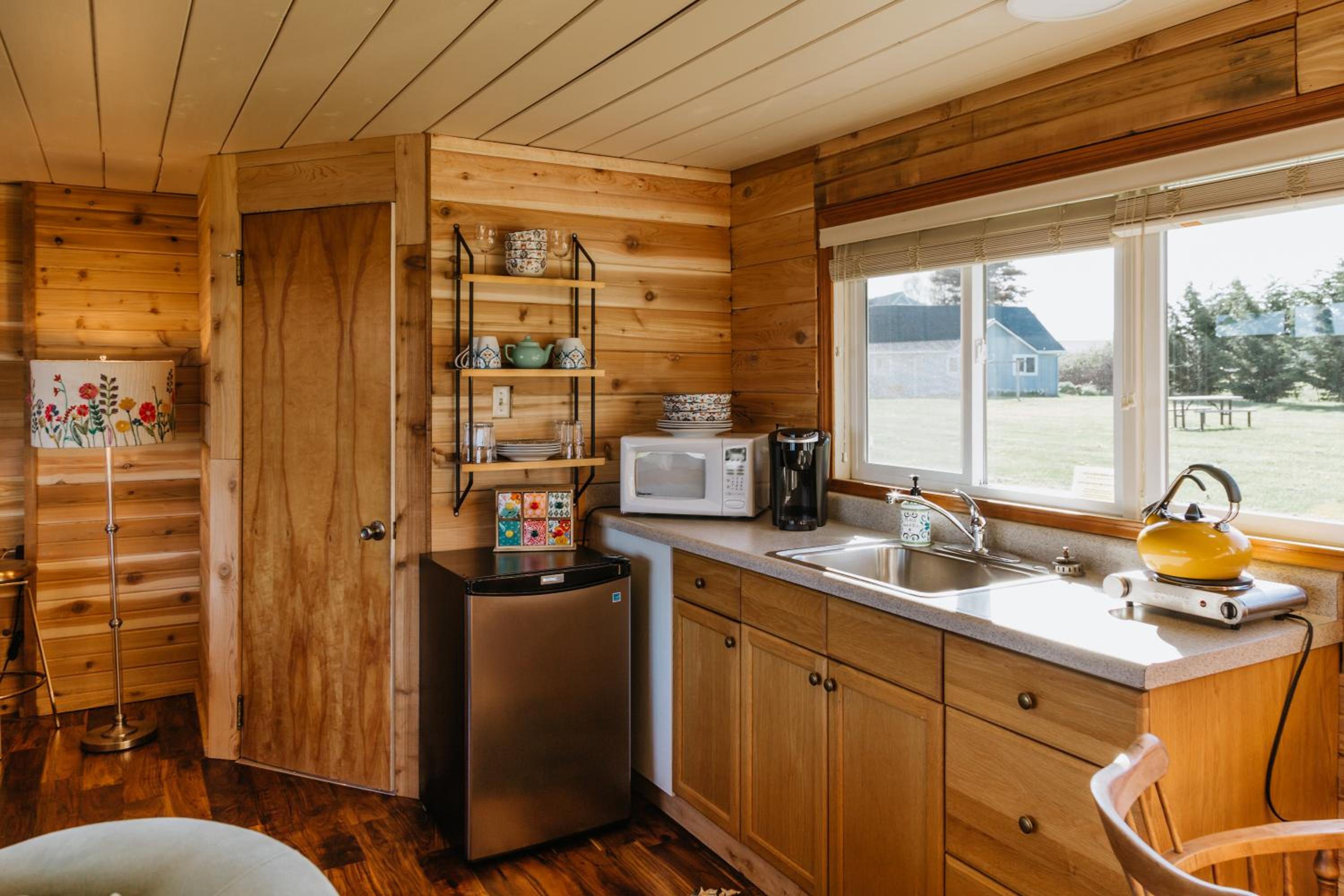 Dungeness Bay Cottages - Property Image 25