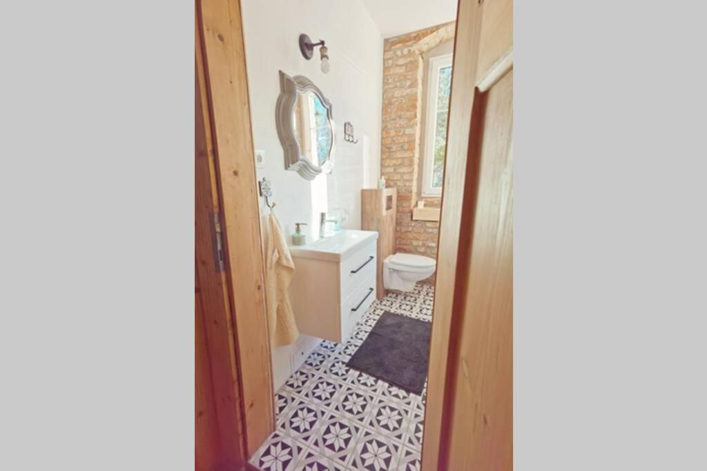 Marcówka M4 - duży apartament w historycznej willi z ogrodem view 4
