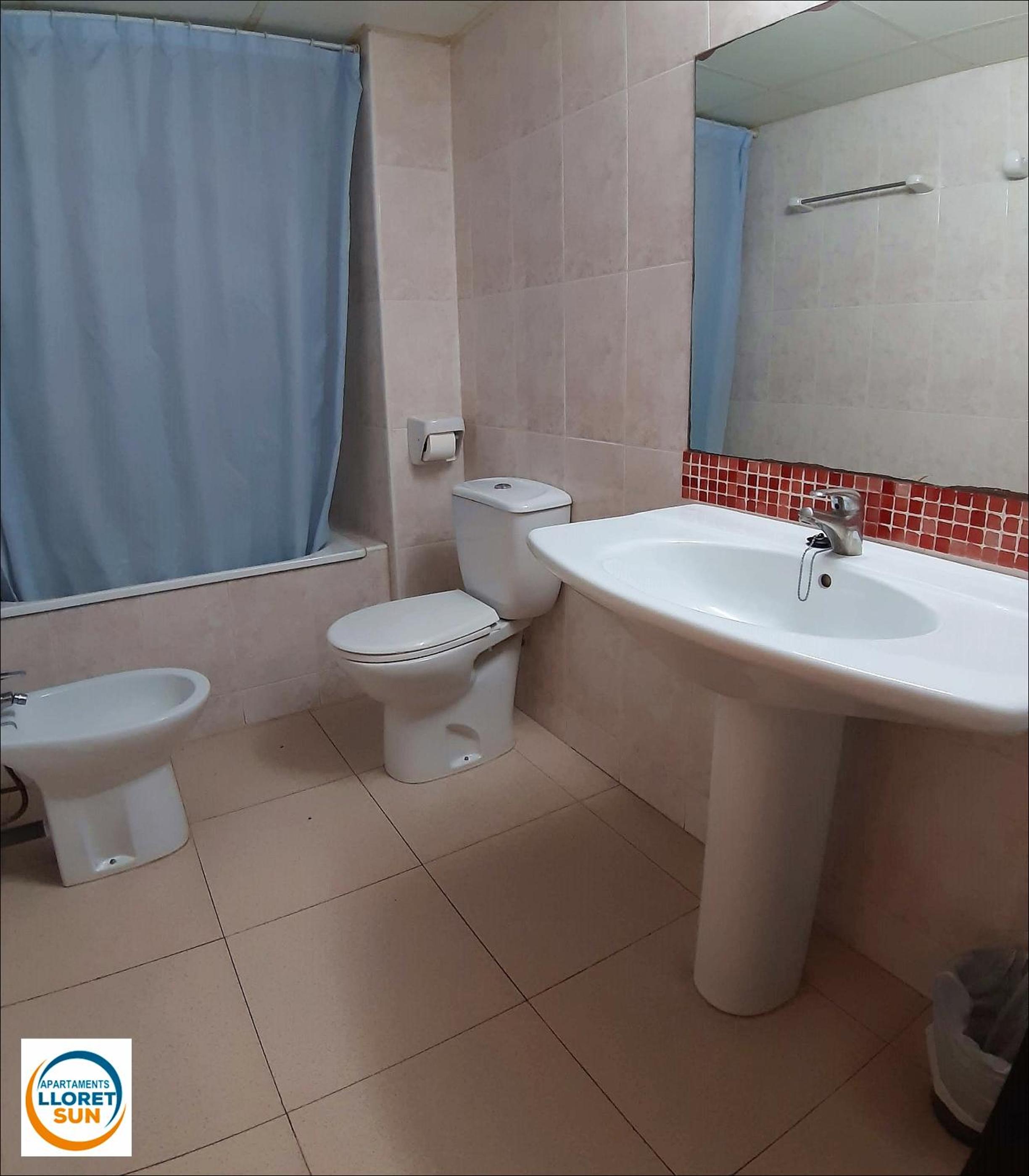 Apartments Lloret Sun — photo 32