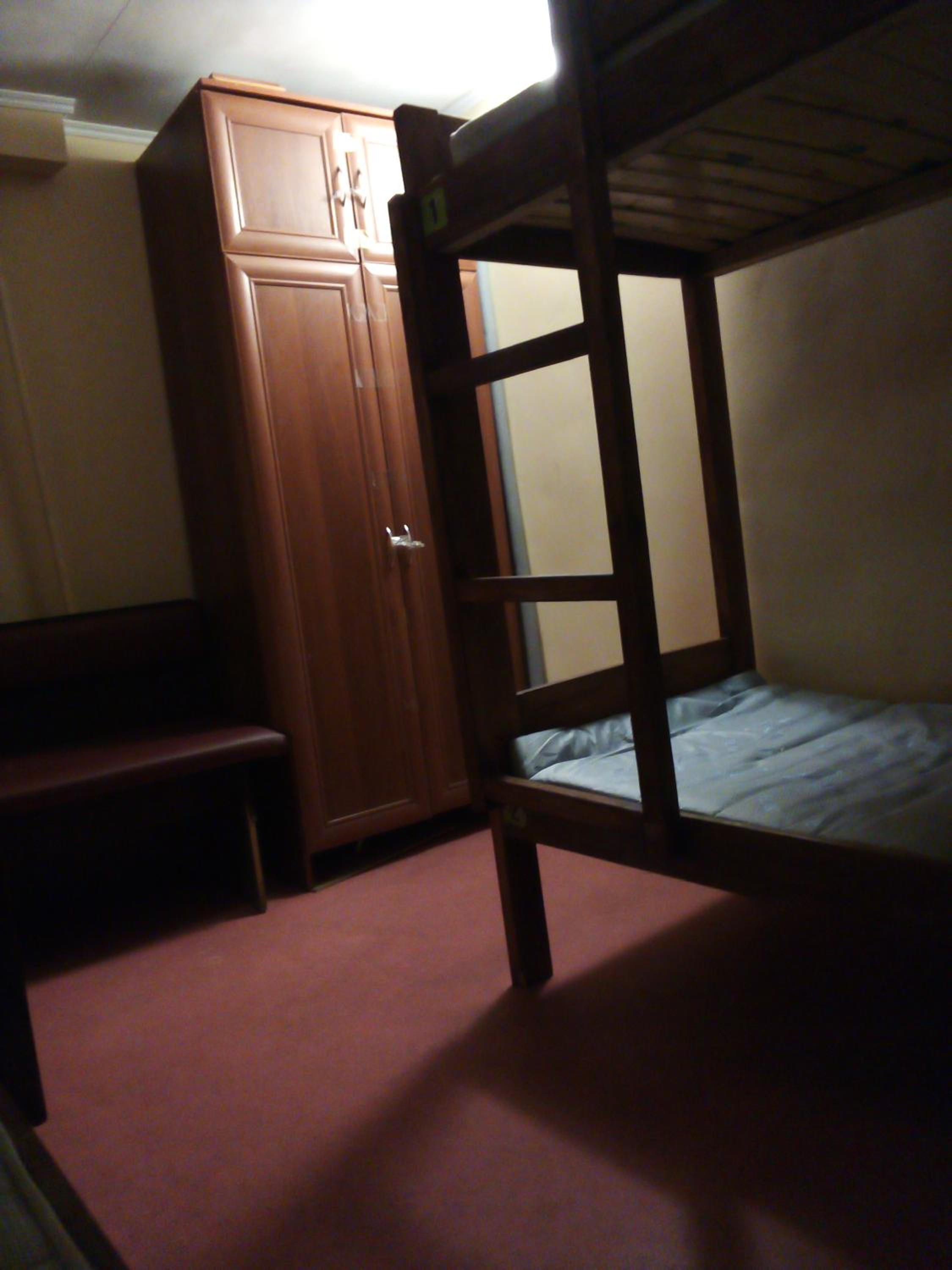 Pershyy Hostel u Cherkasah view 4