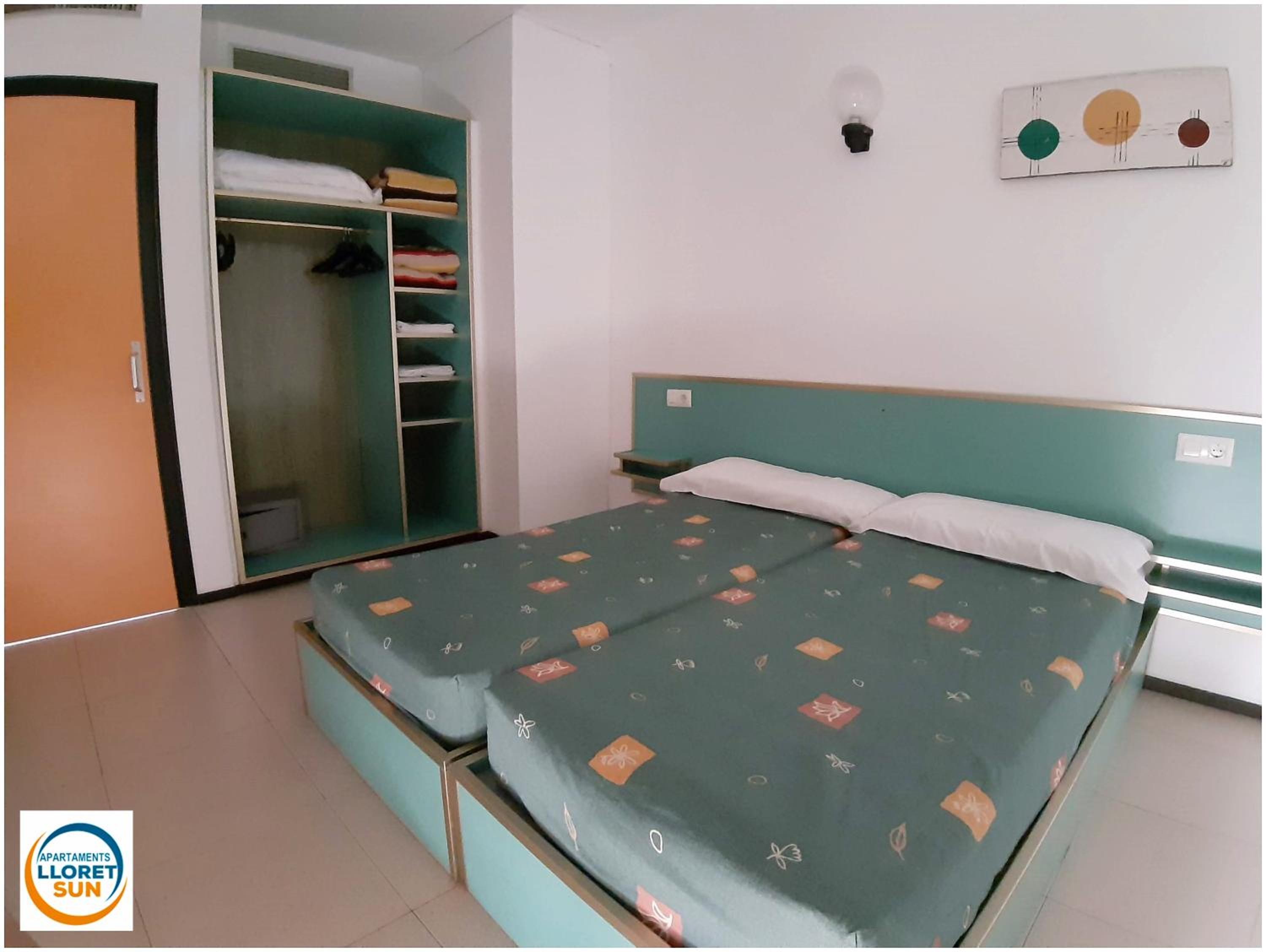 Apartments Lloret Sun — photo 35