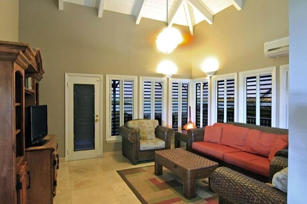 Neptune Villas