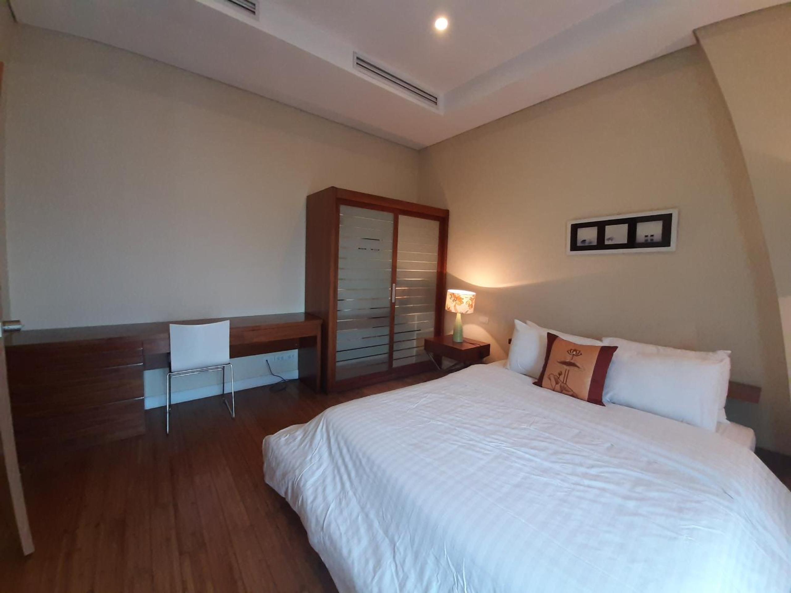 Pacific Place Serviced Apartment