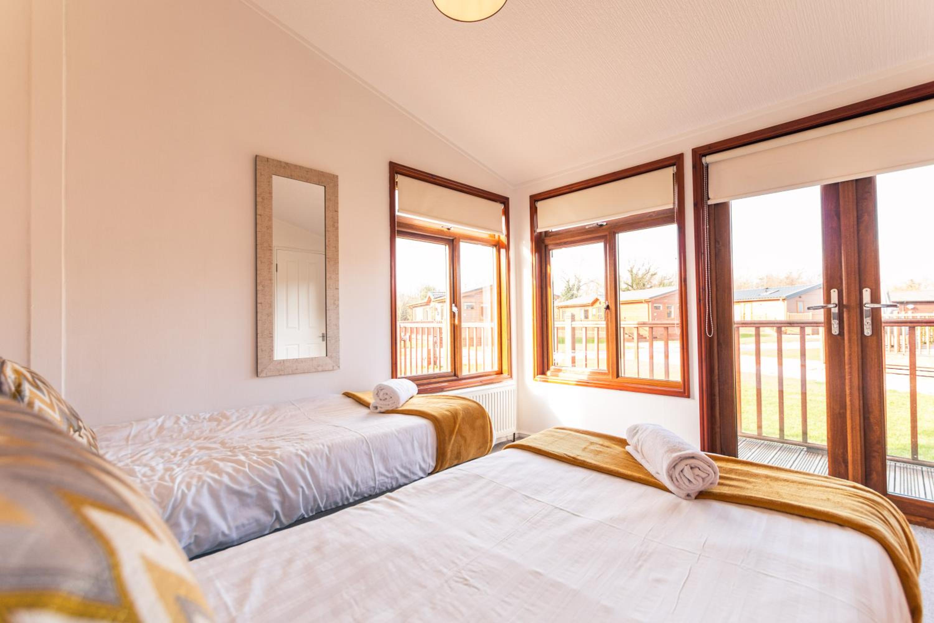 Malton Vacations - Chestnut Lodge With Hot Tub - Property Image 12