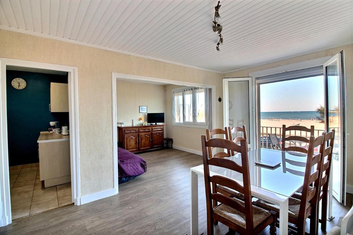 Appartement confortable en front de mer pour 5 personnes view 2