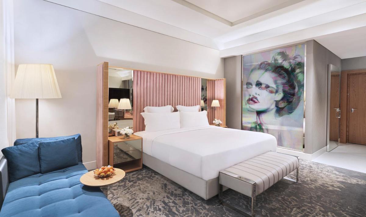 SLS Dubai Hotel & Residences 17