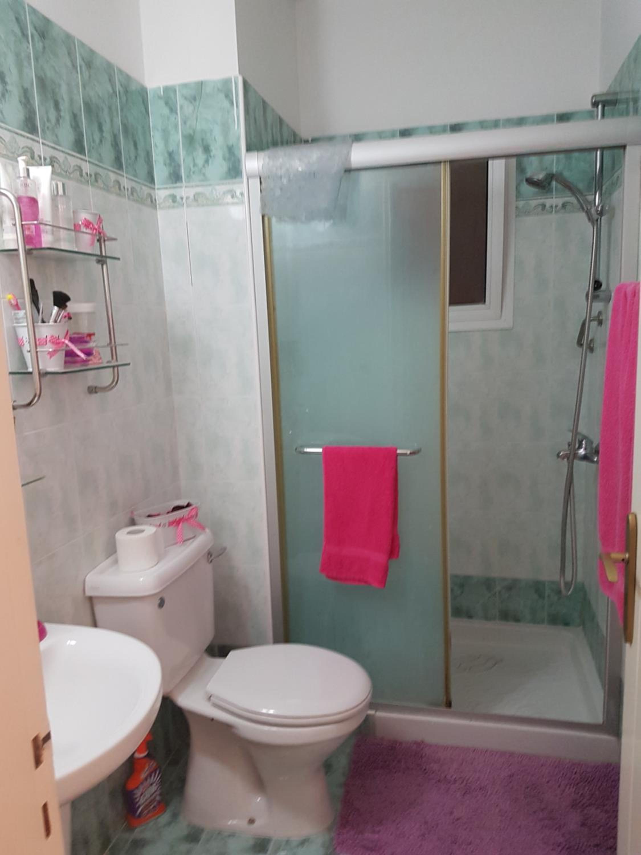 Charming 2 Bed. Ap. with swimming pool