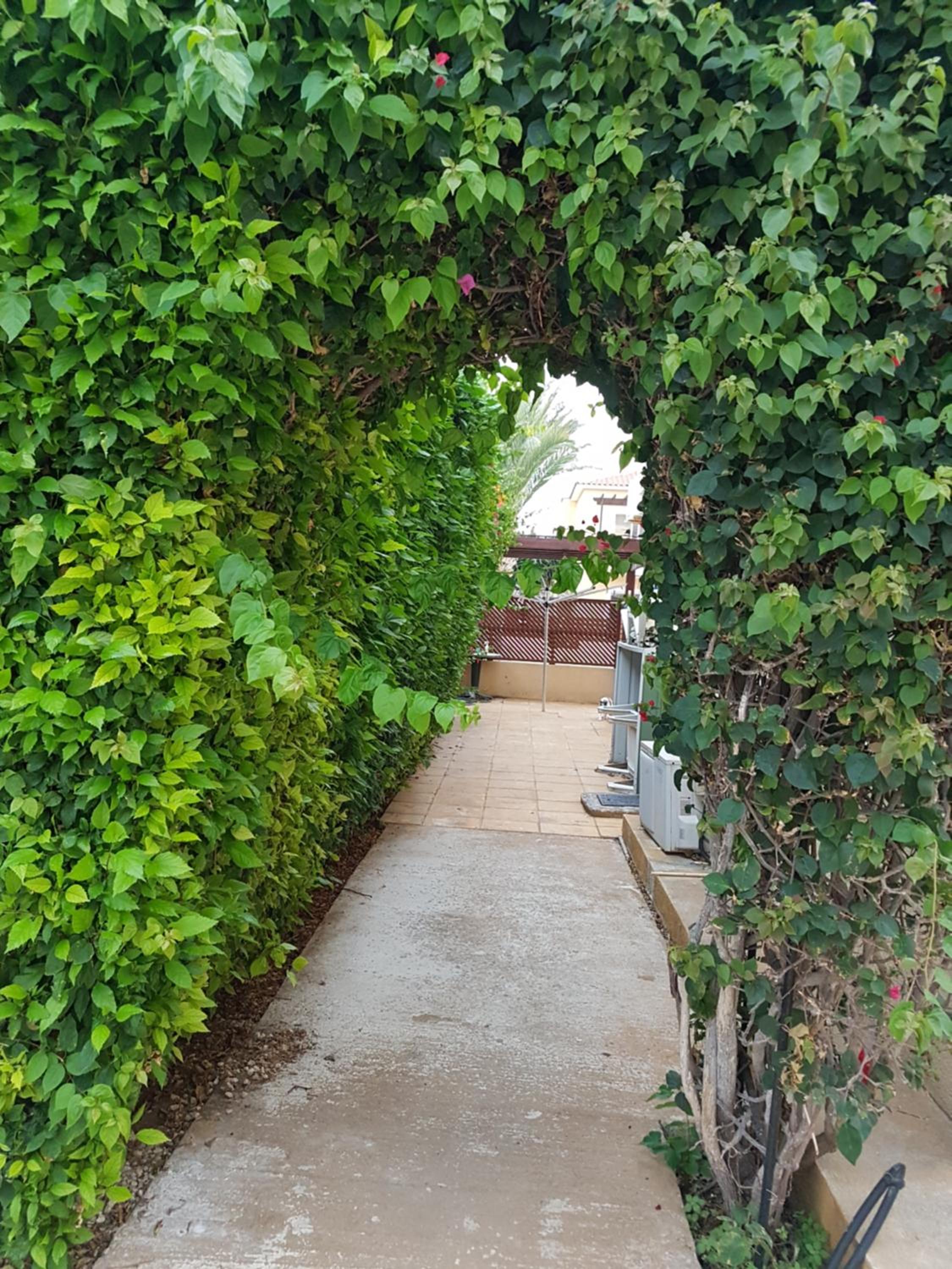 Charming 2 Bed. Ap. with swimming pool