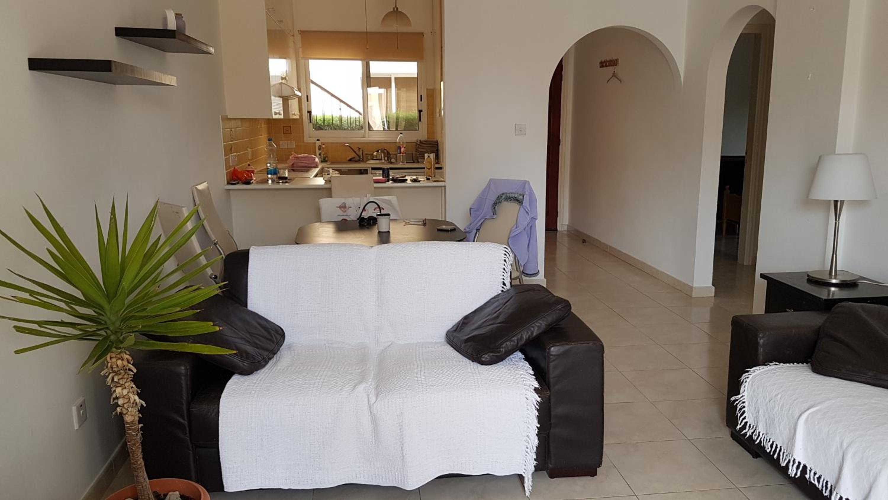 Charming 2 Bed. Ap. with swimming pool