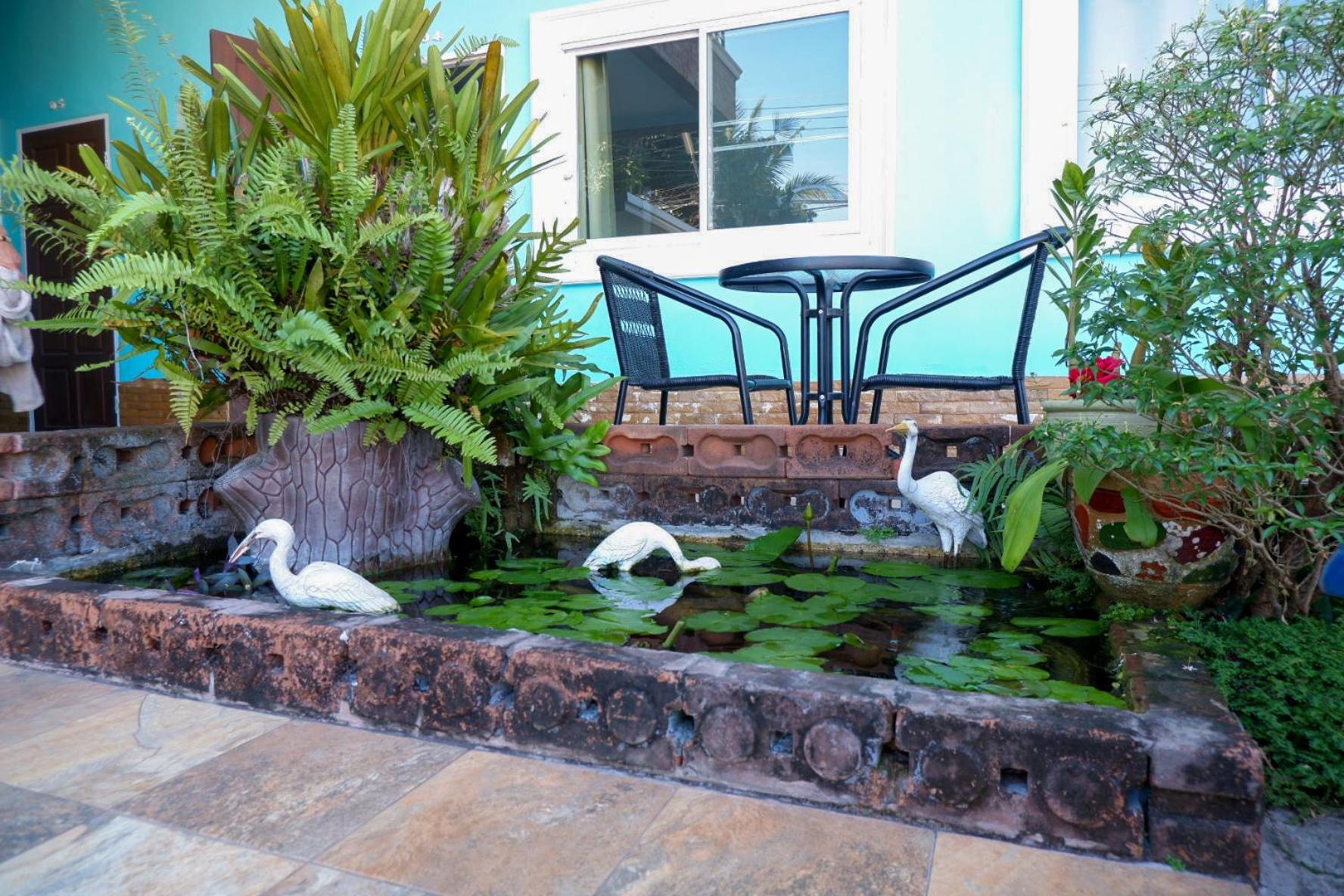 Ruen Aiyara Apartment
