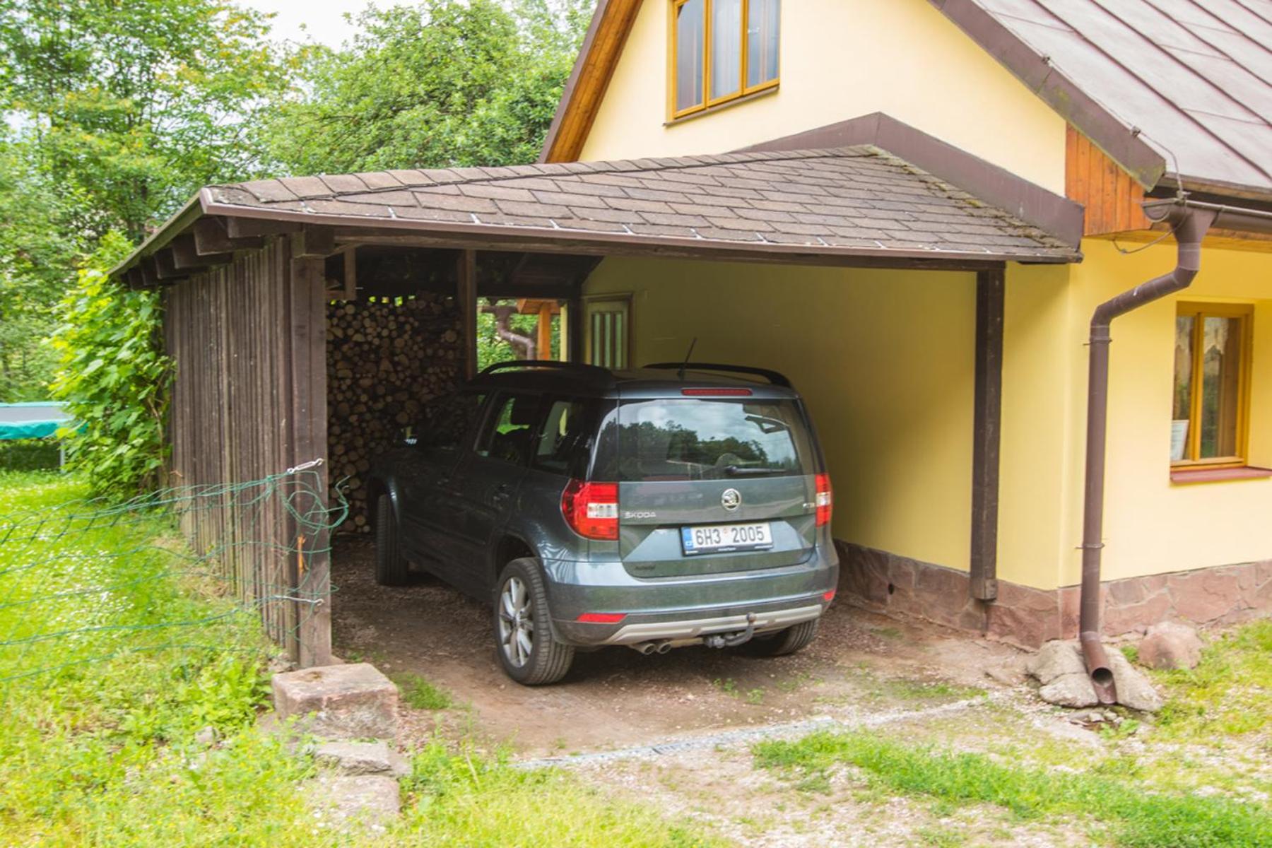 Family House Dolni Lanov