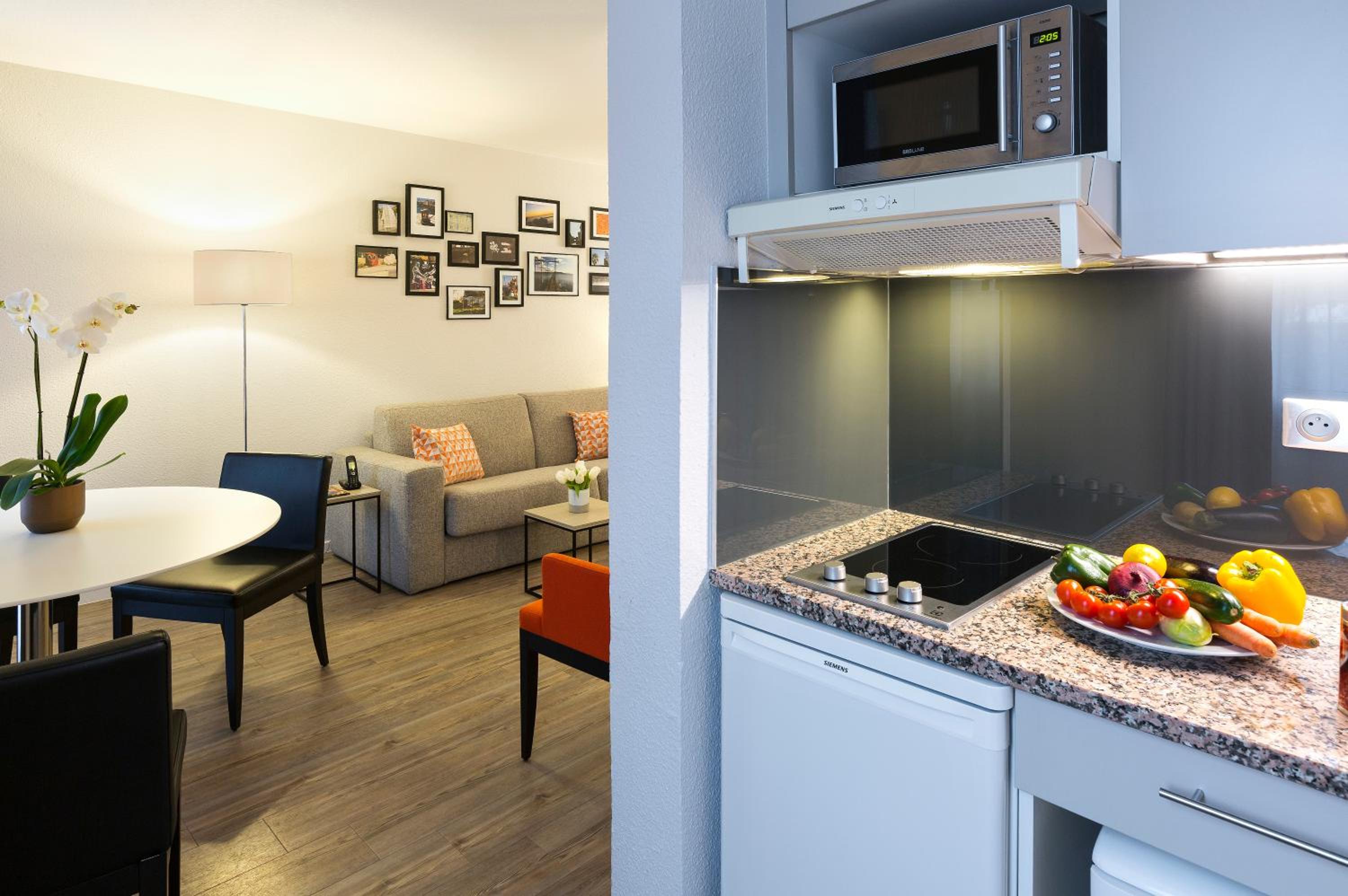Montpellier Vacations - Citadines Antigone Montpellier - Property Image 12