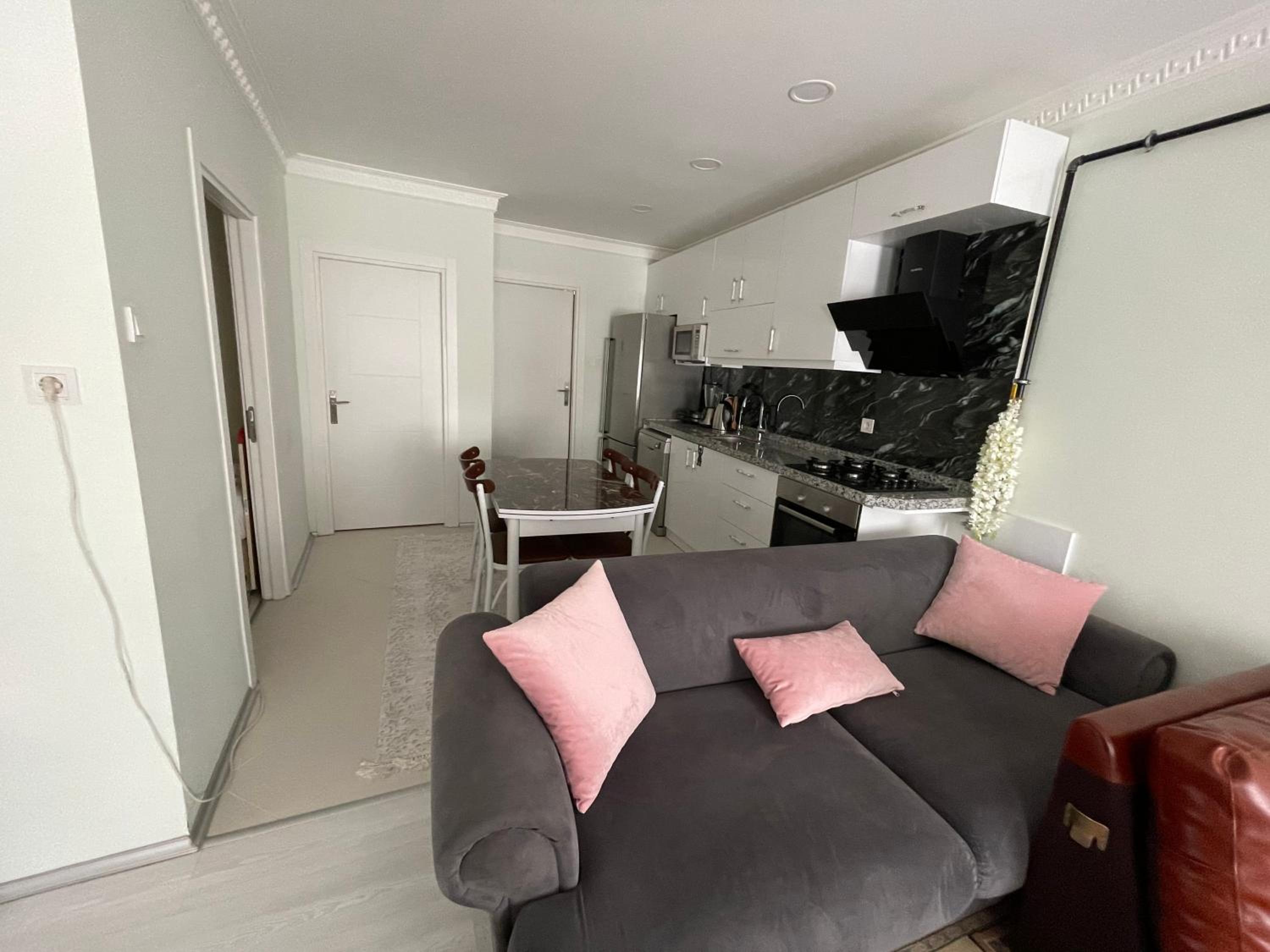 Class Hotel Bosphorus With Jacuzzi - Image 36