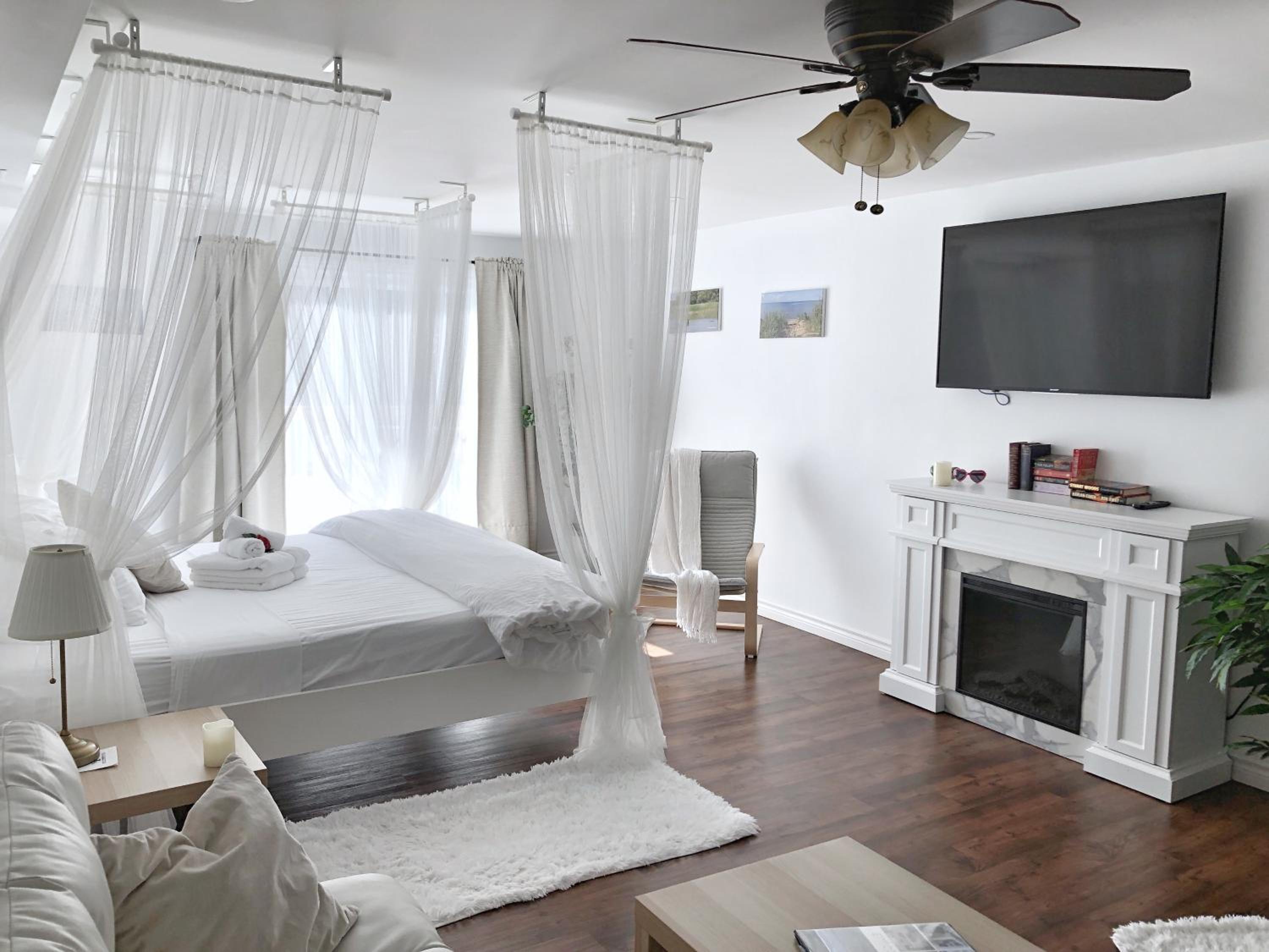 Romantic Studio Cottage