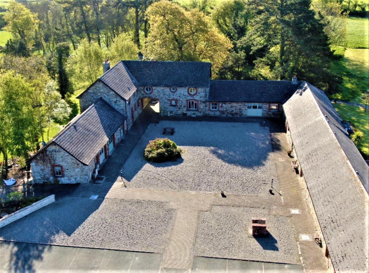 Moneylands Farm Self-Catering Apartments view 3