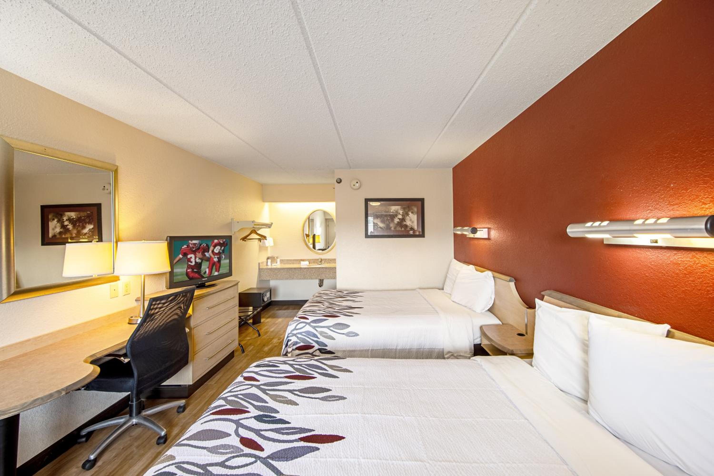 Jessup Vacations - Red Roof Inn Washington DC - Columbia/Fort Meade - Property Image 11