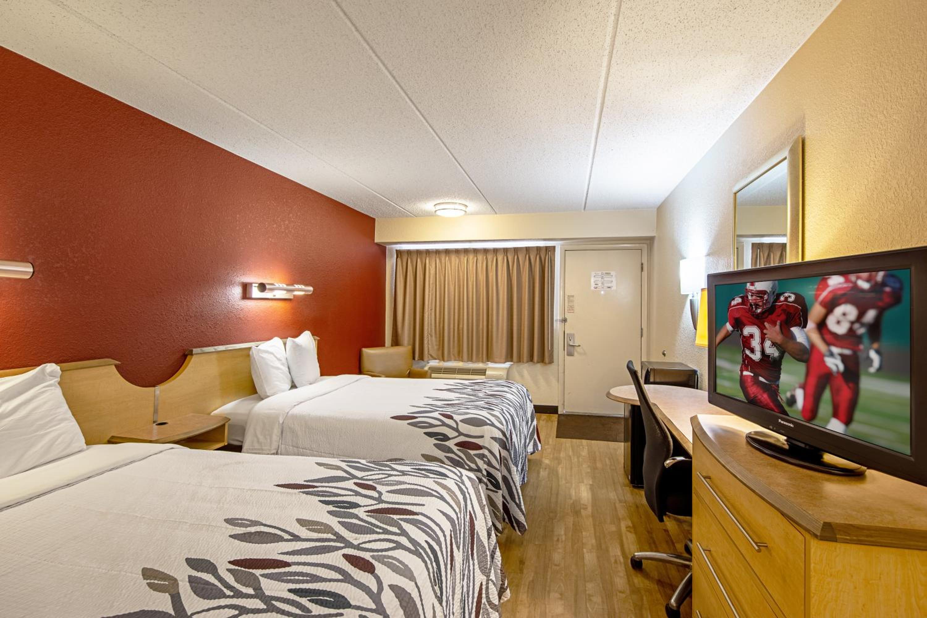 Jessup Vacations - Red Roof Inn Washington DC - Columbia/Fort Meade - Property Image 17