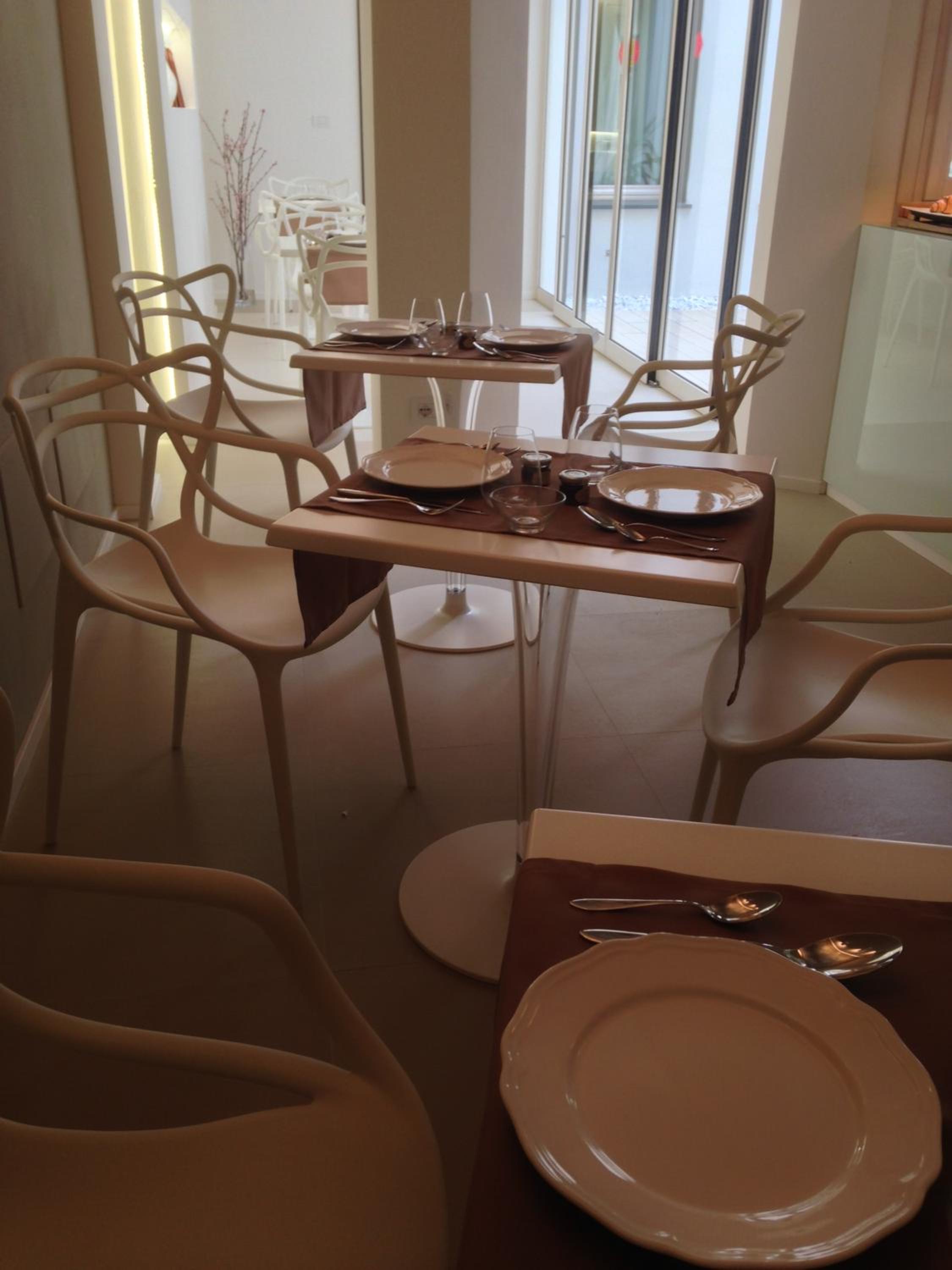 Borgoleoni 18 - Room and Breakfast