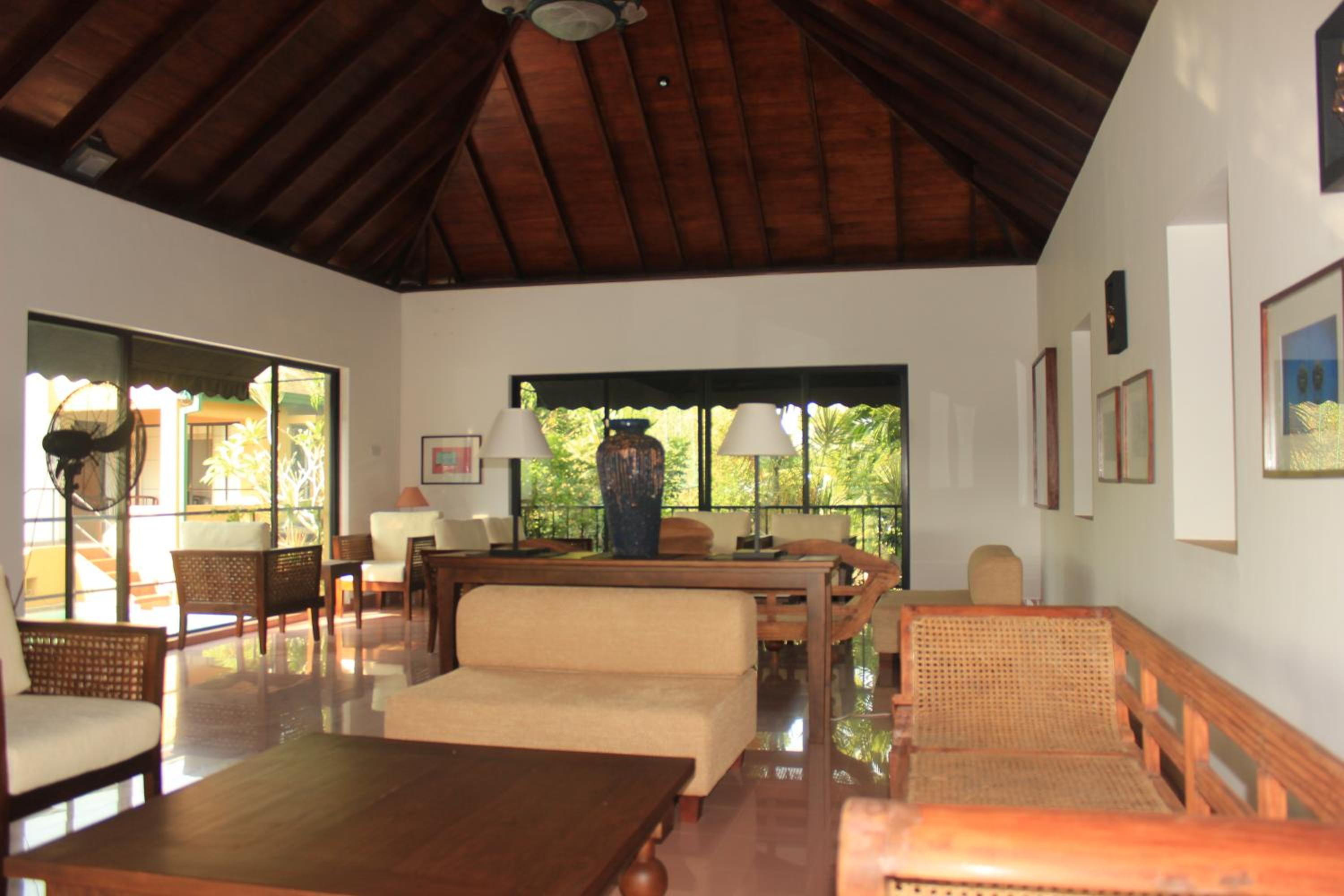 Villa Escondite - The Hotel