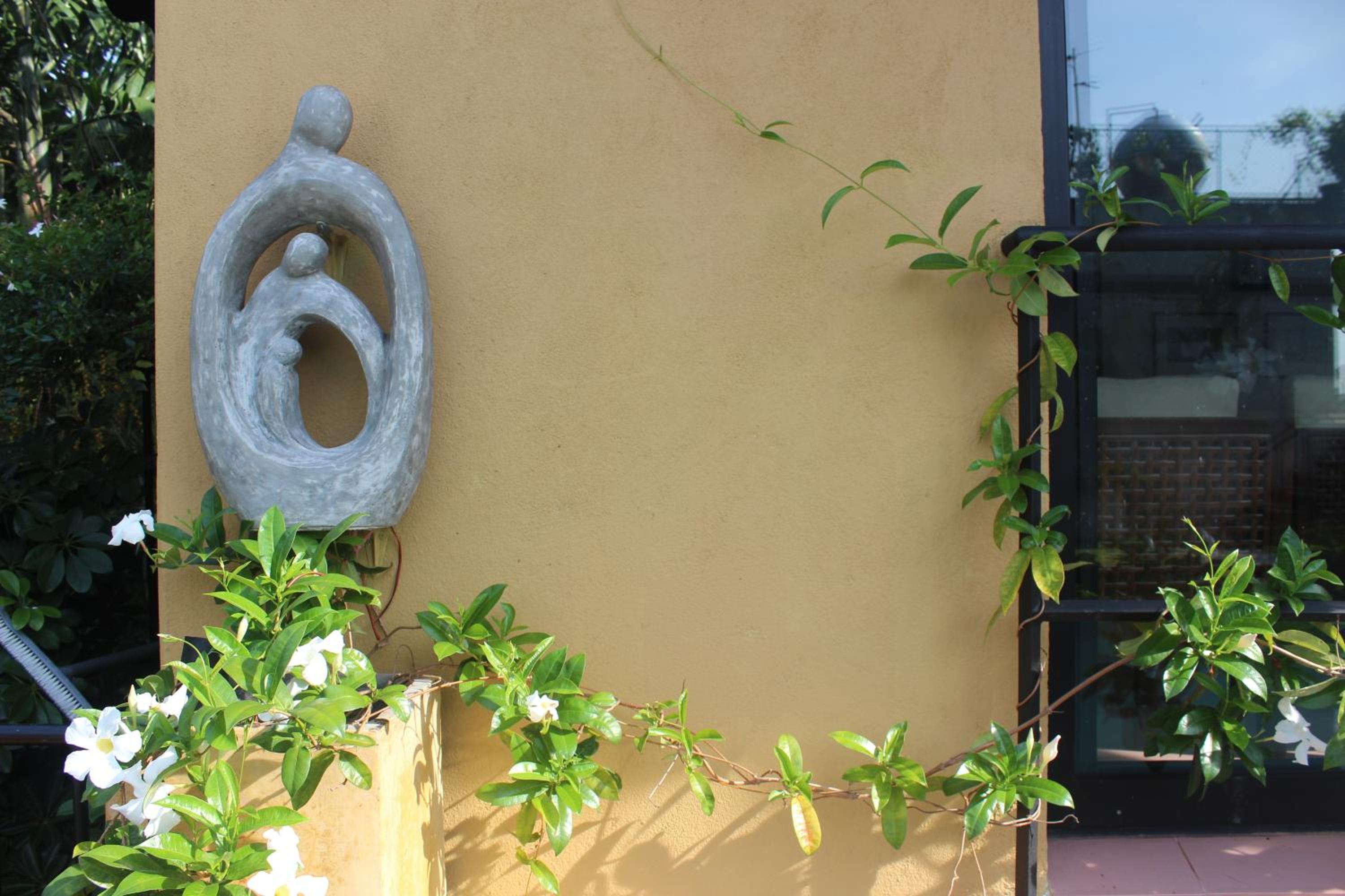 Villa Escondite - The Hotel