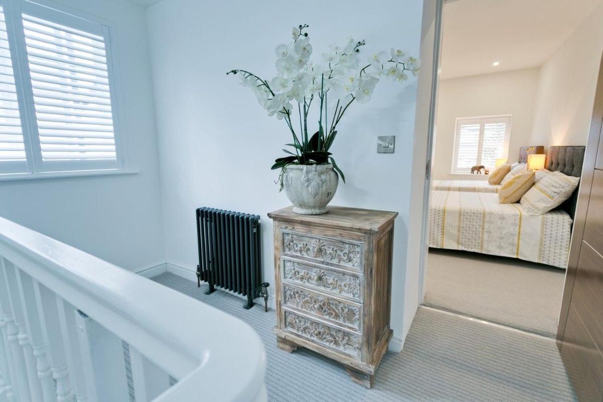Beau Townhouse view 3