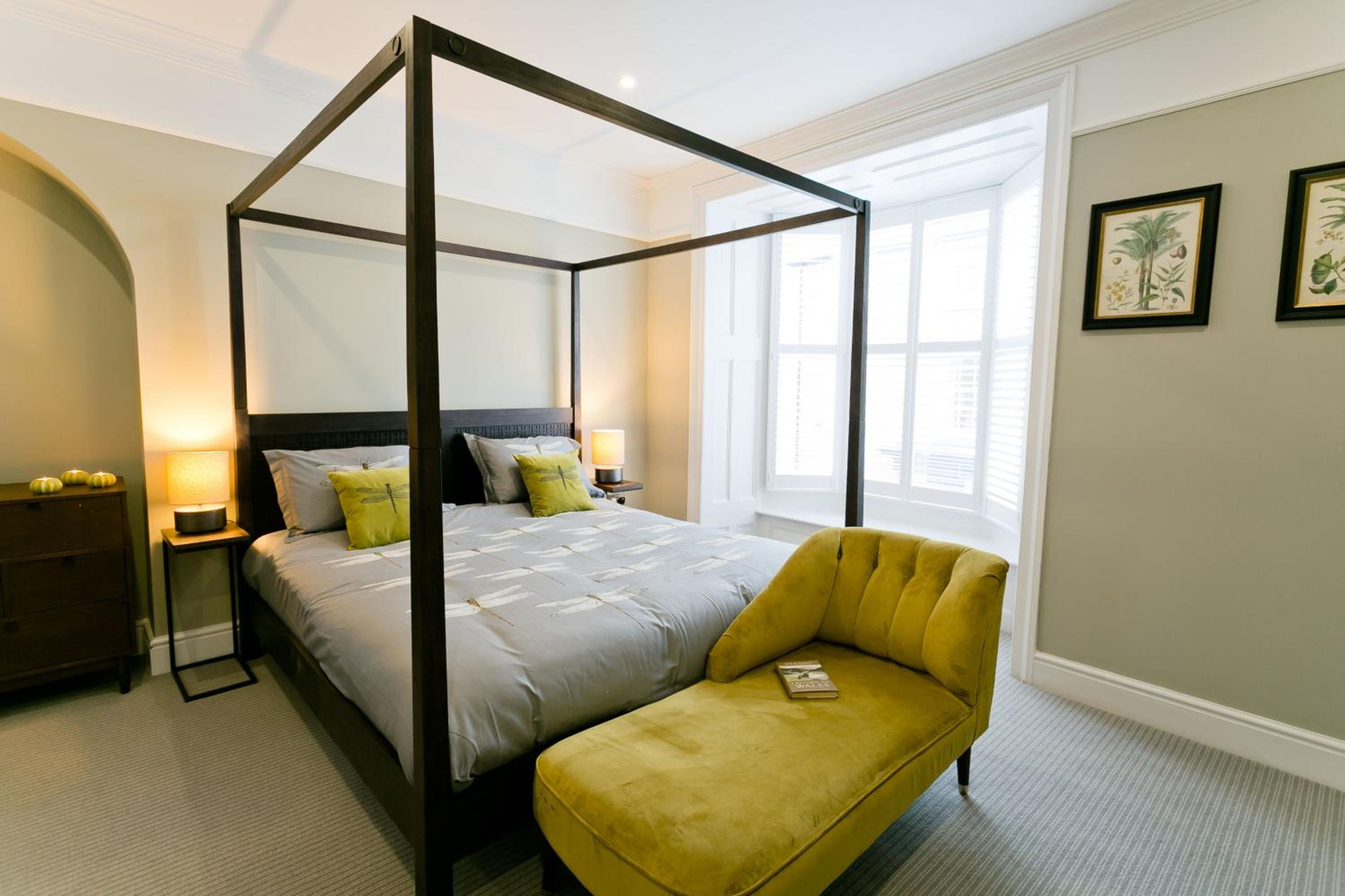 Beau Townhouse view 2