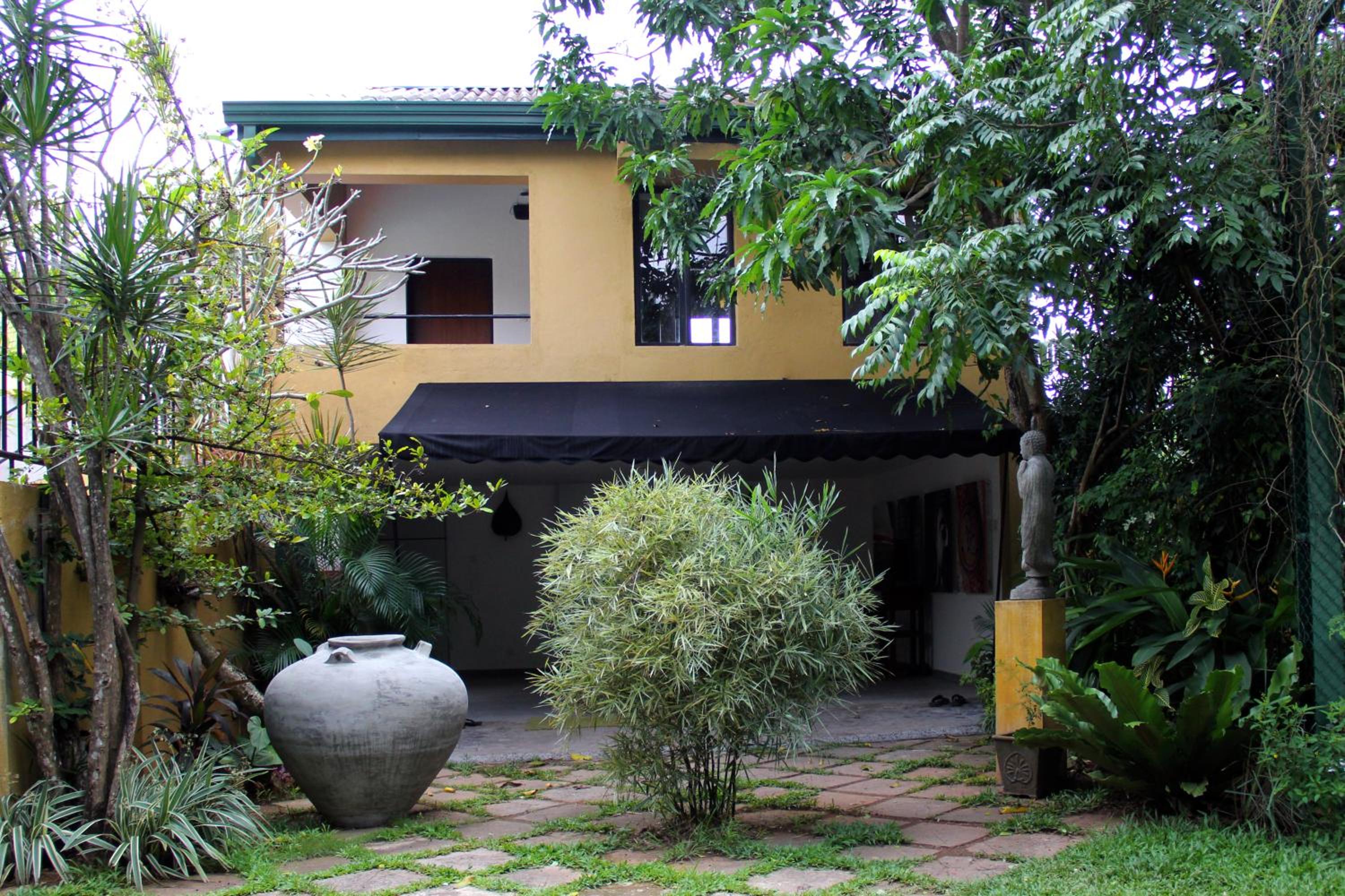 Villa Escondite - The Hotel