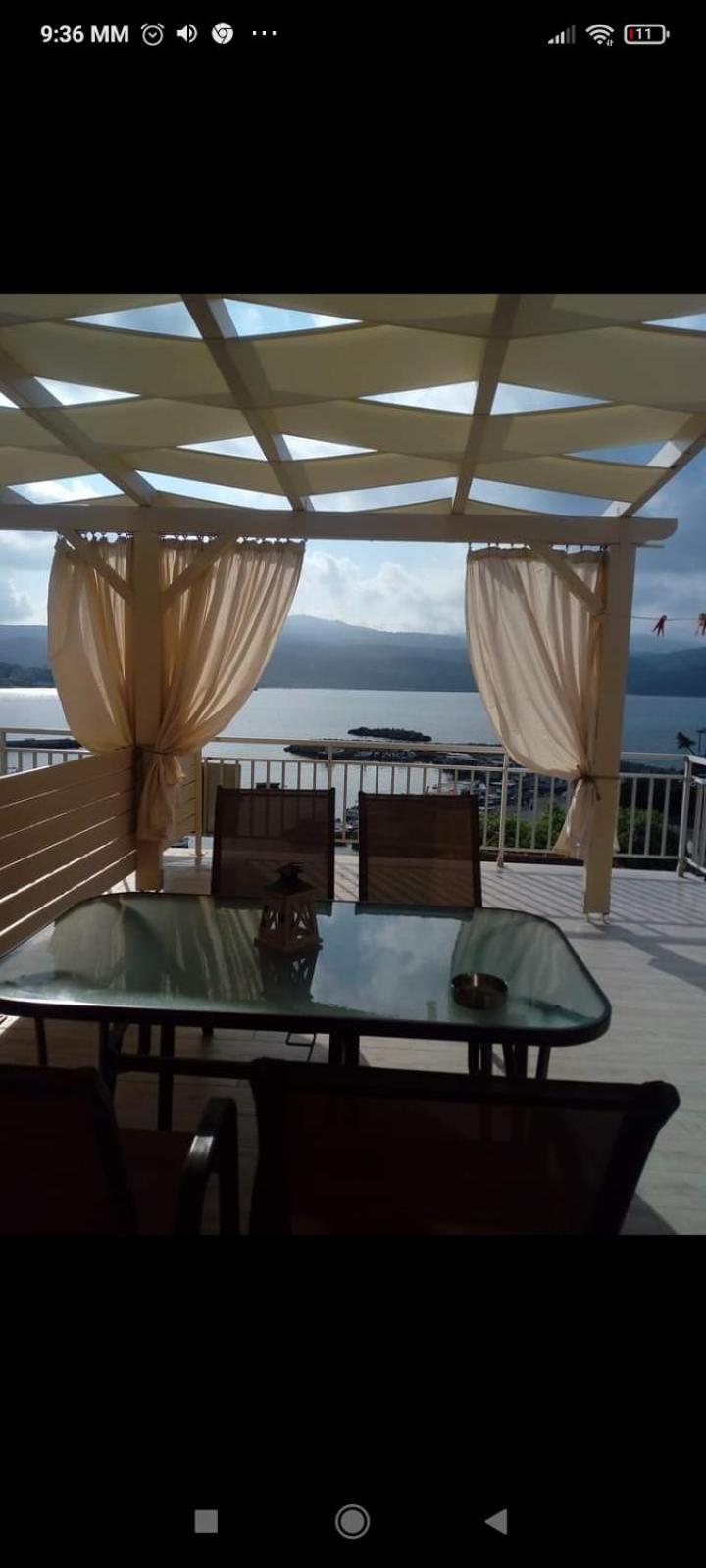 To limanaki view 2
