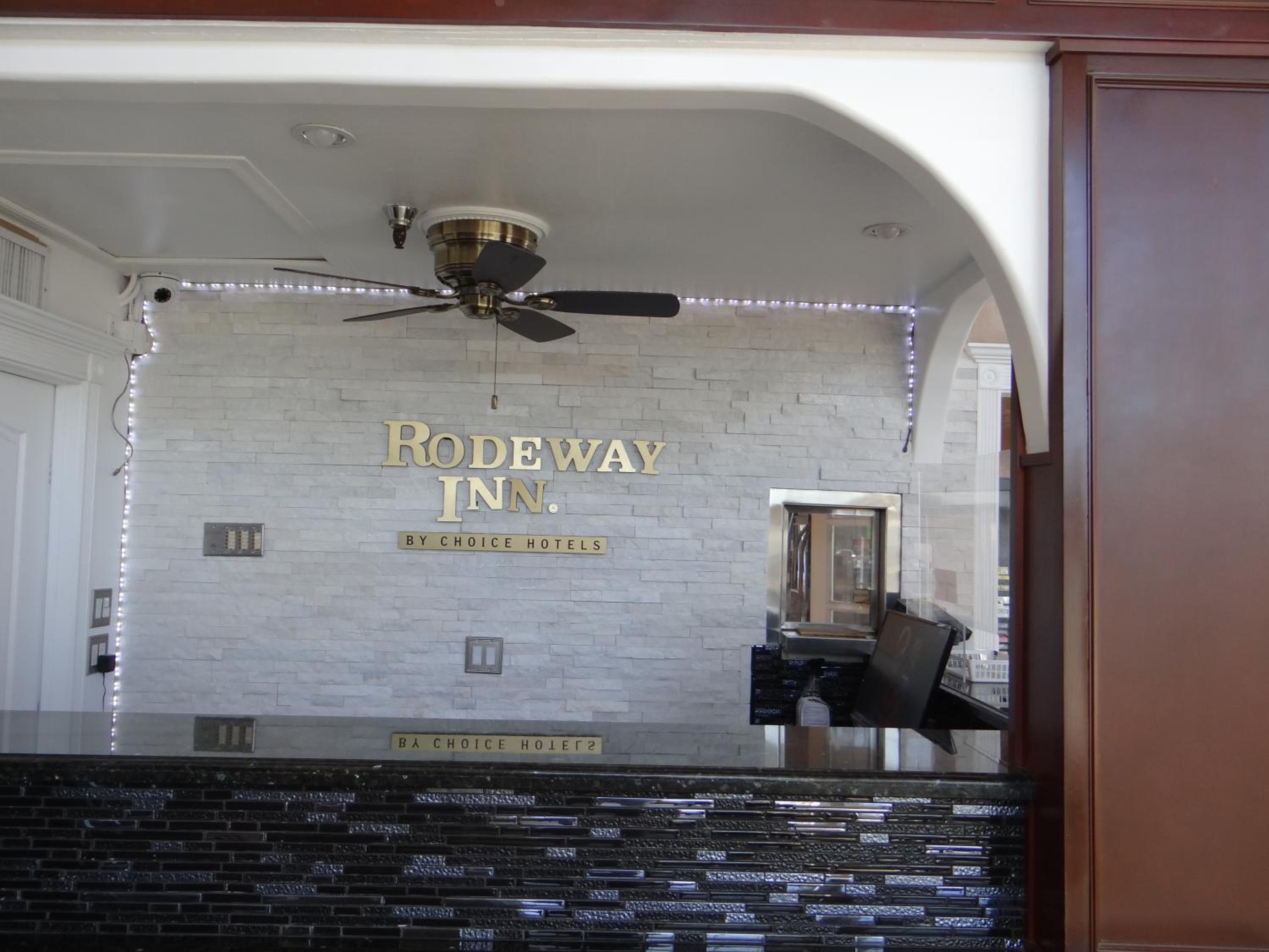 Rodeway Inn Cypress - Buena Park view 2