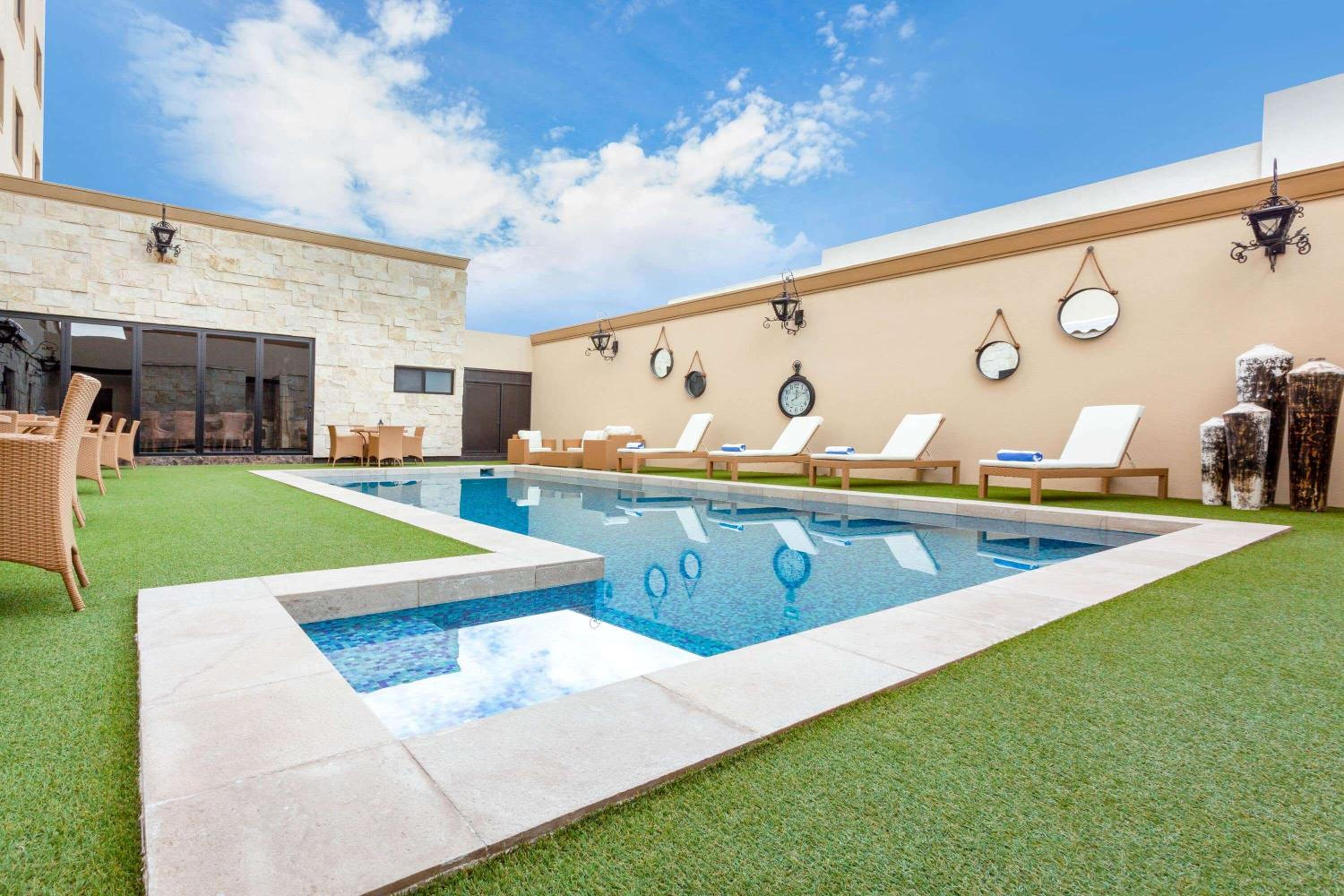 Torreon Vacations - Wyndham Torreon - Property Image 8