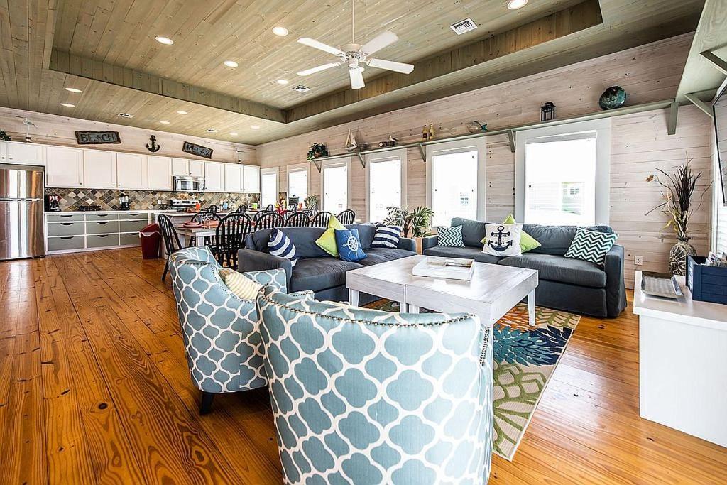 Ocean Lookout - Ocean Views & Steps to the Beach, Pool, Hot Tub, Sand Point view 4