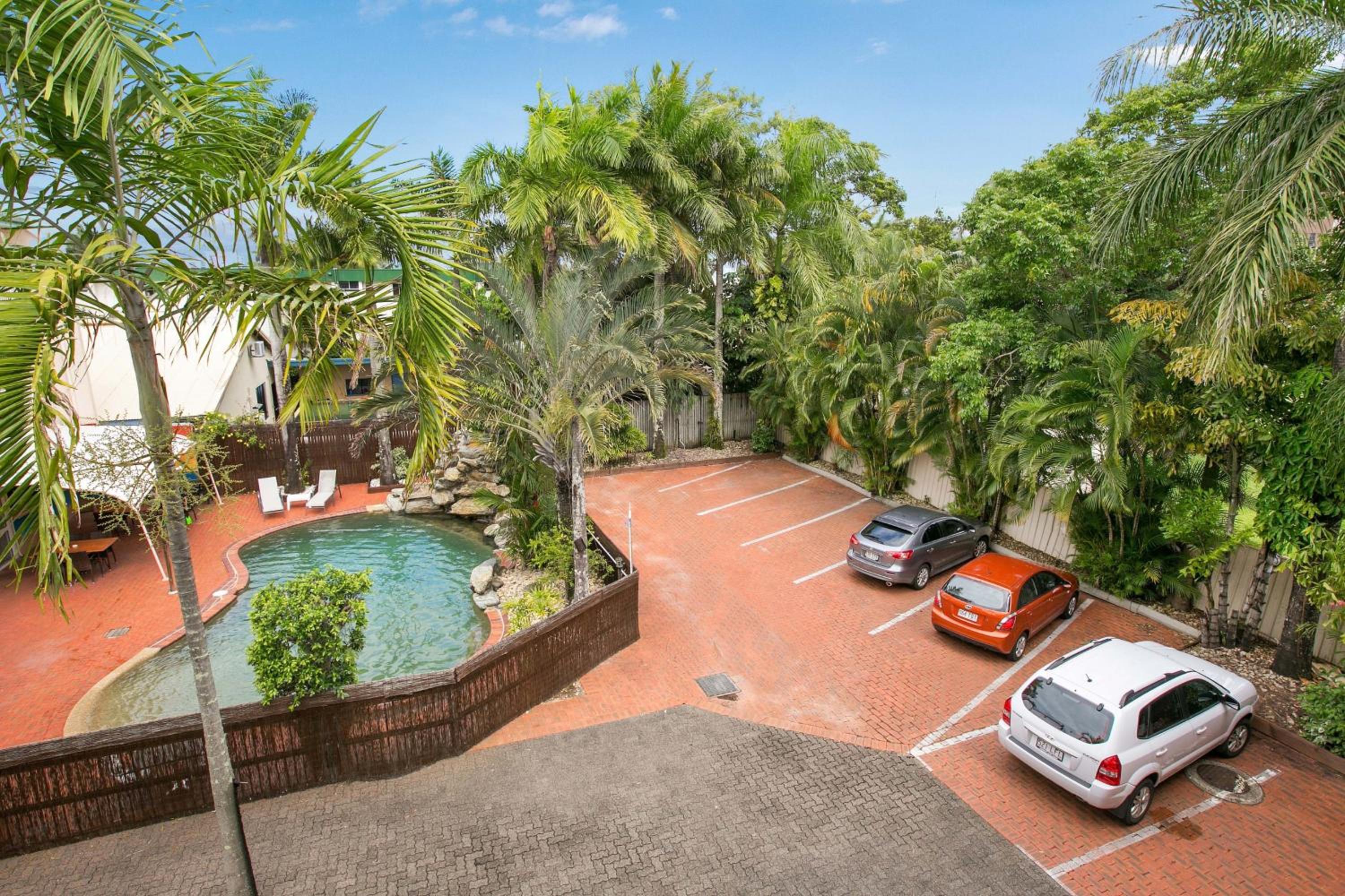 Cairns City Sheridan Motel view 5