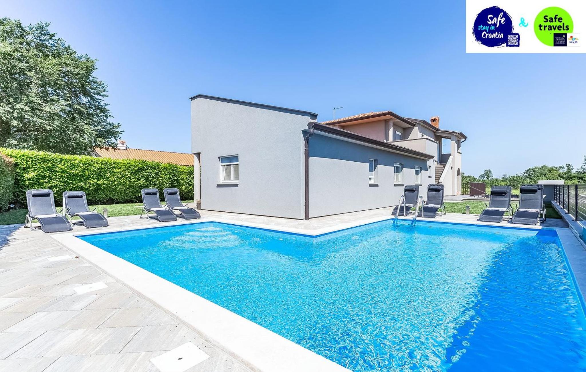 Toni  Julija - Property Image 49