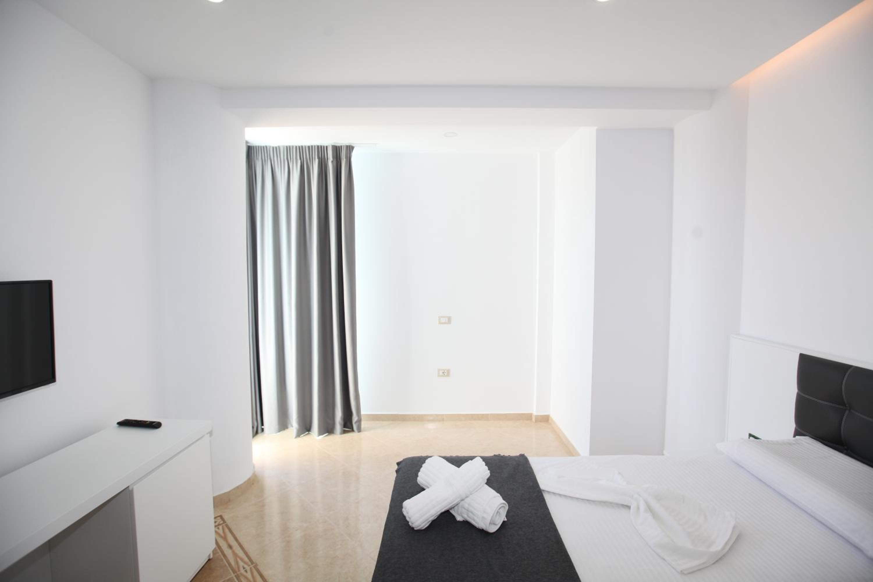 Nika Hotel