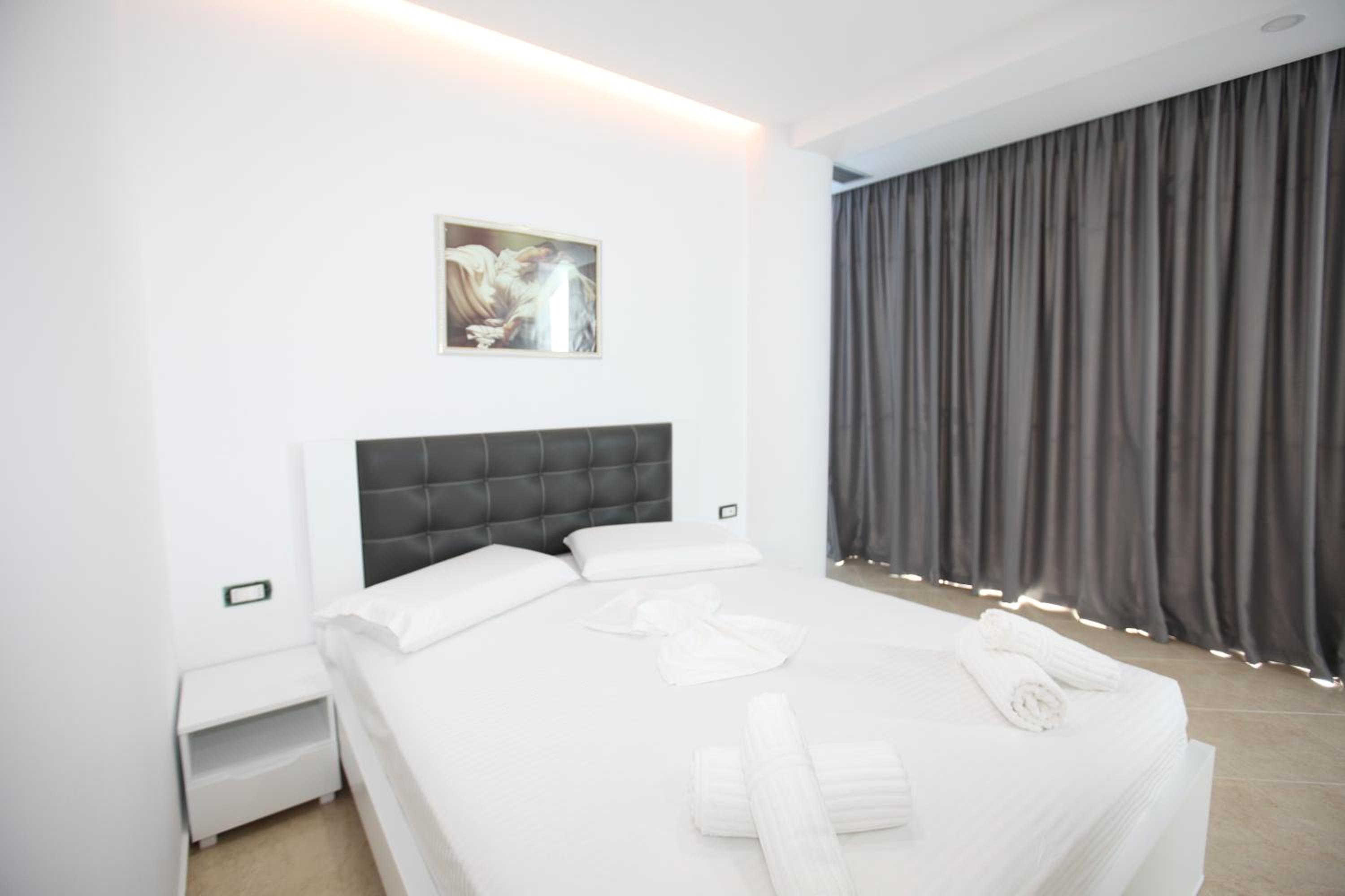 Nika Hotel