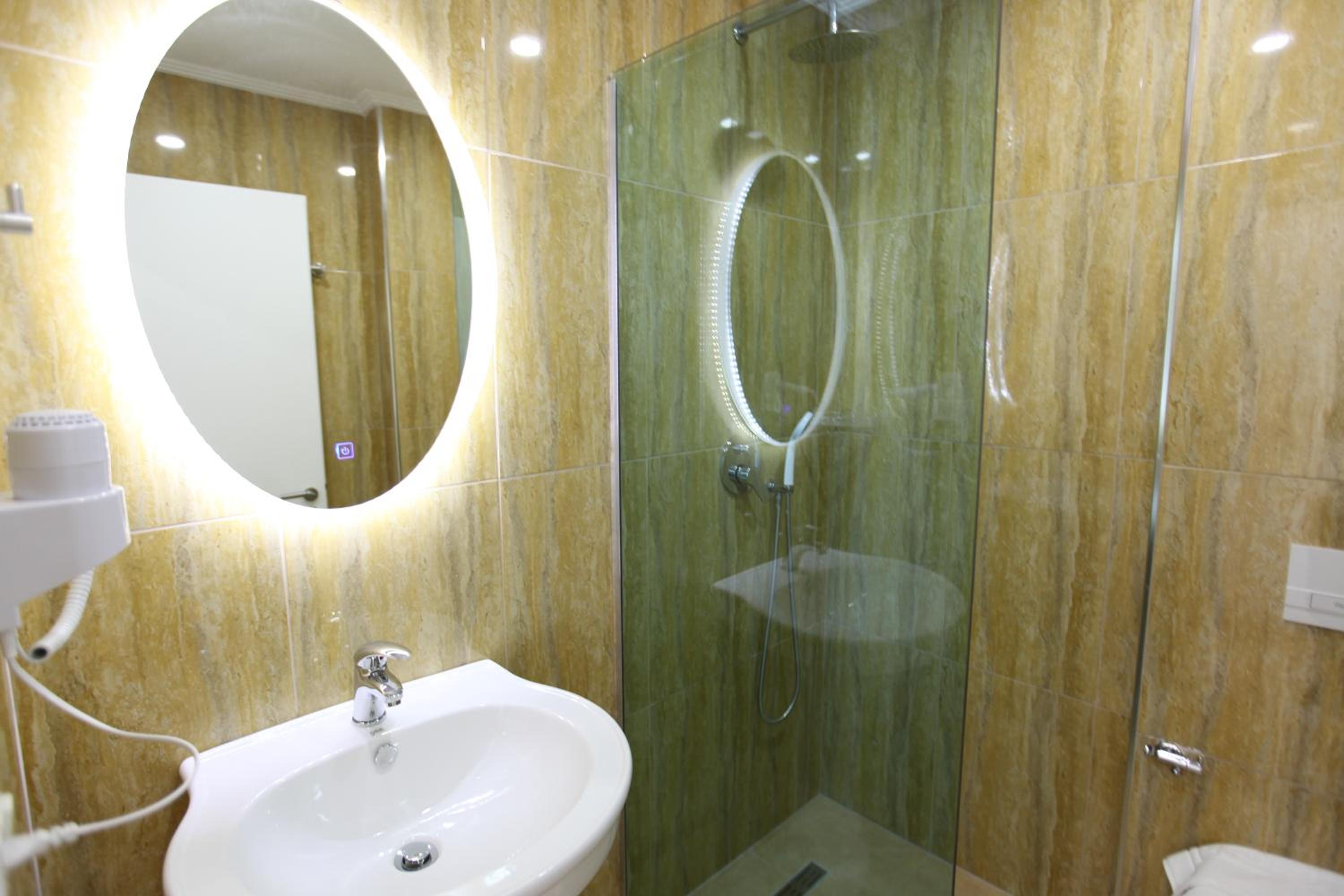 Nika Hotel