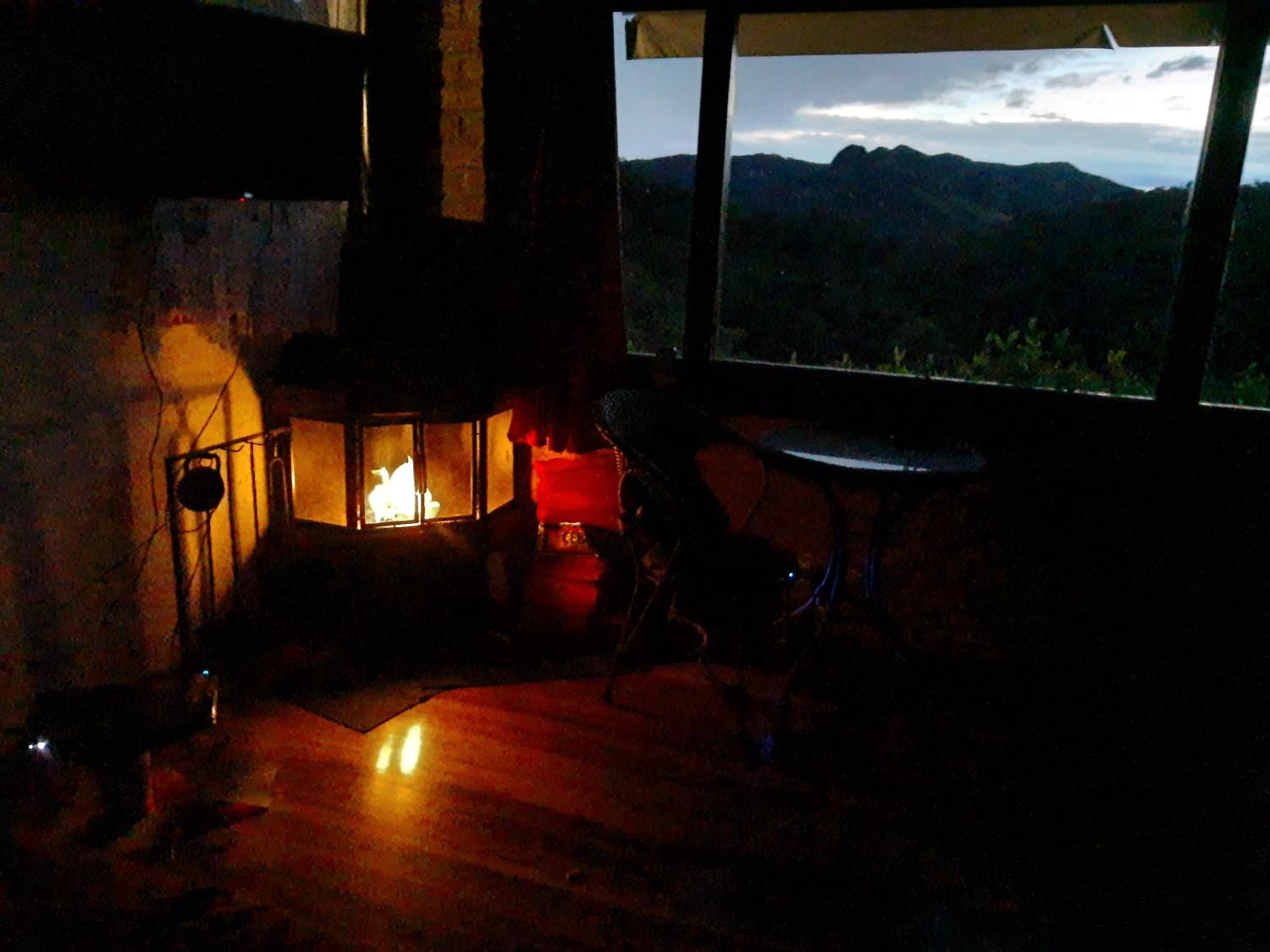 CASA NA MONTANHA