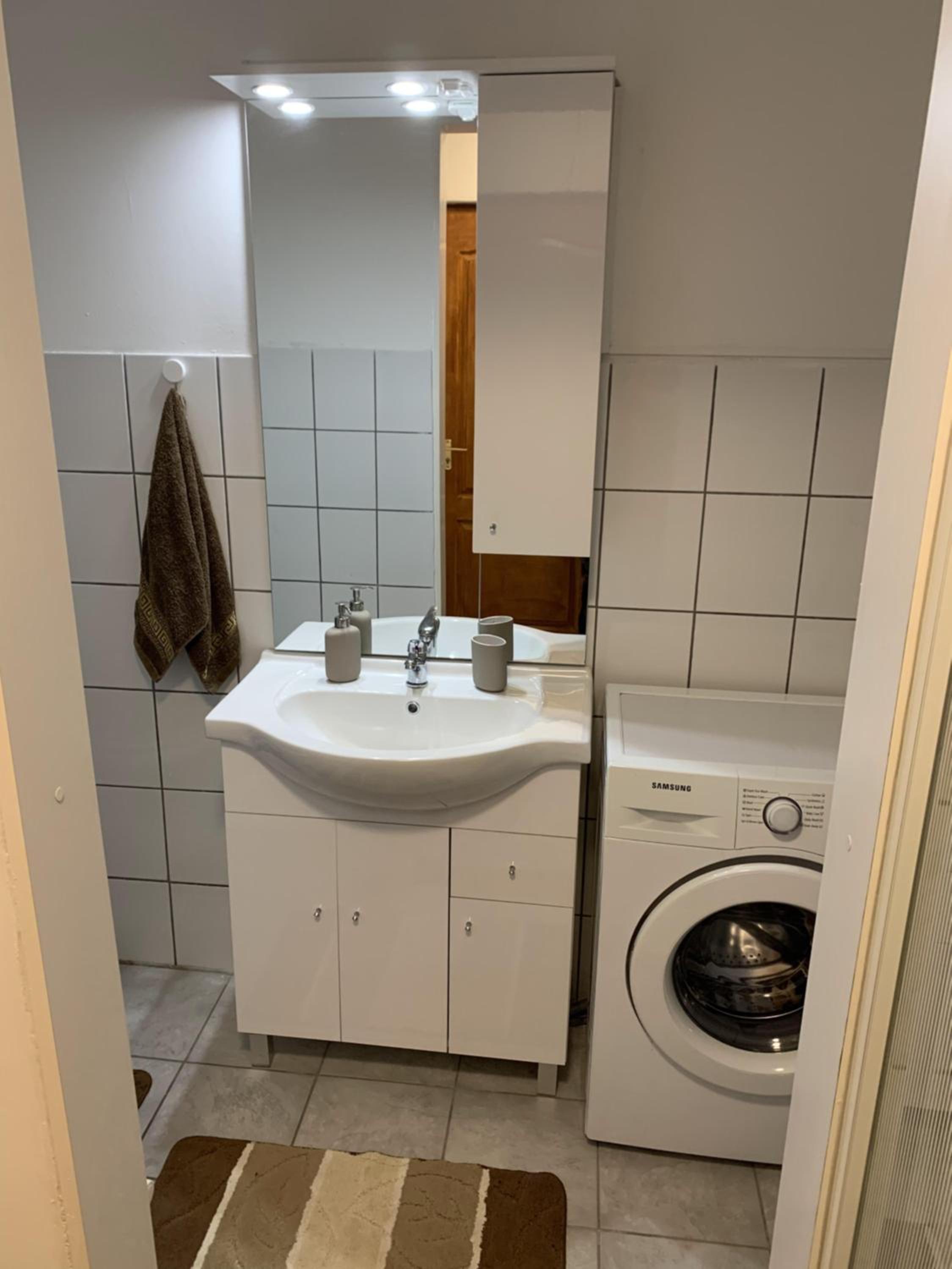 Várlak Apartman