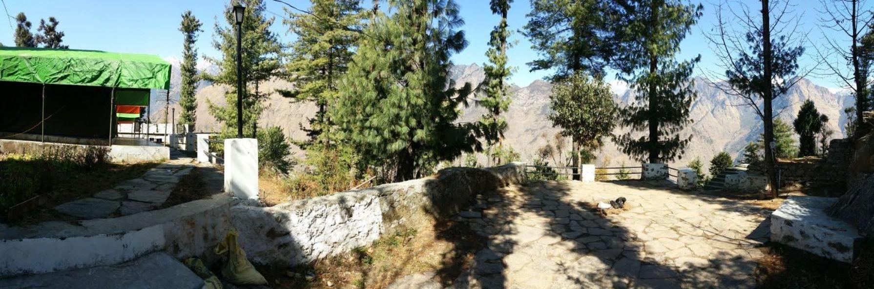 Resort With Mesmerizing Mountain Views & Pine Trees view 3