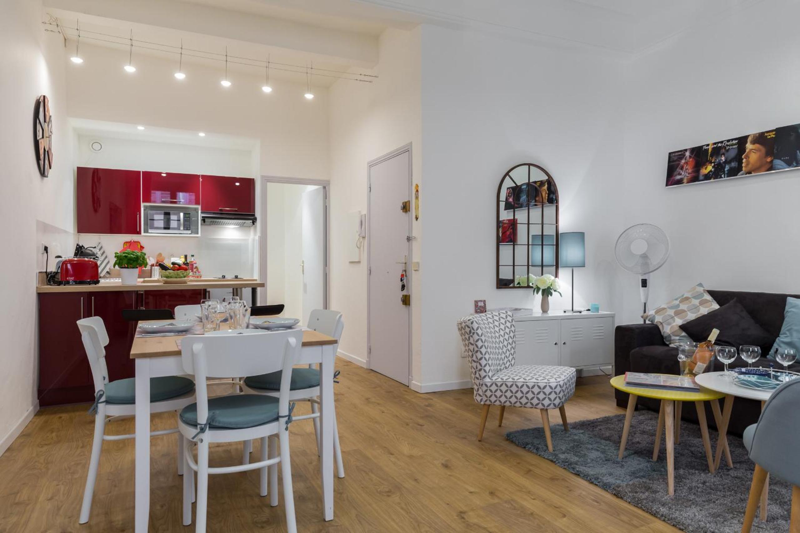 Large one bedroom flat in the Old Town photo 3
