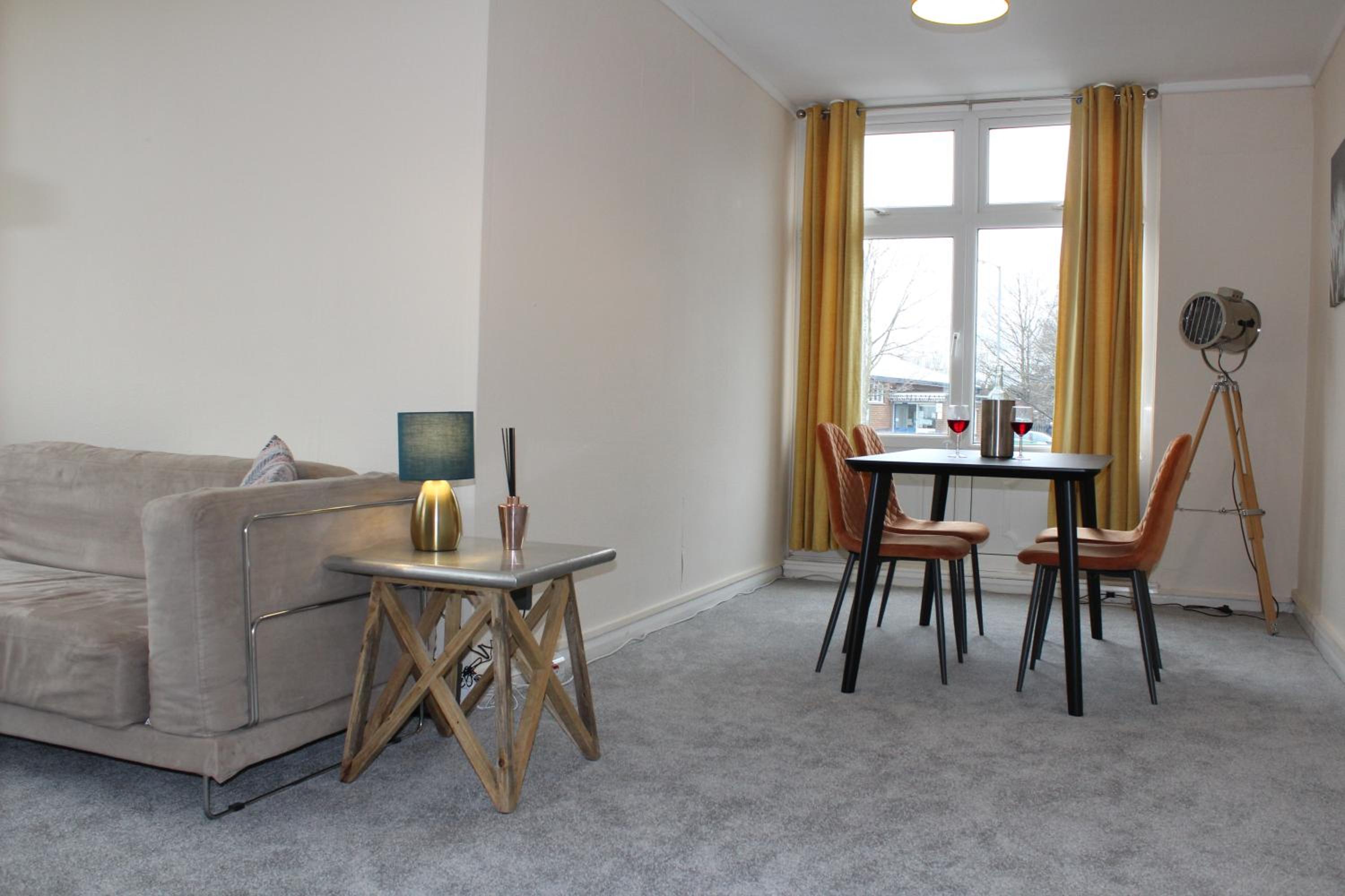 Luke stays - Cheveley Park view 2