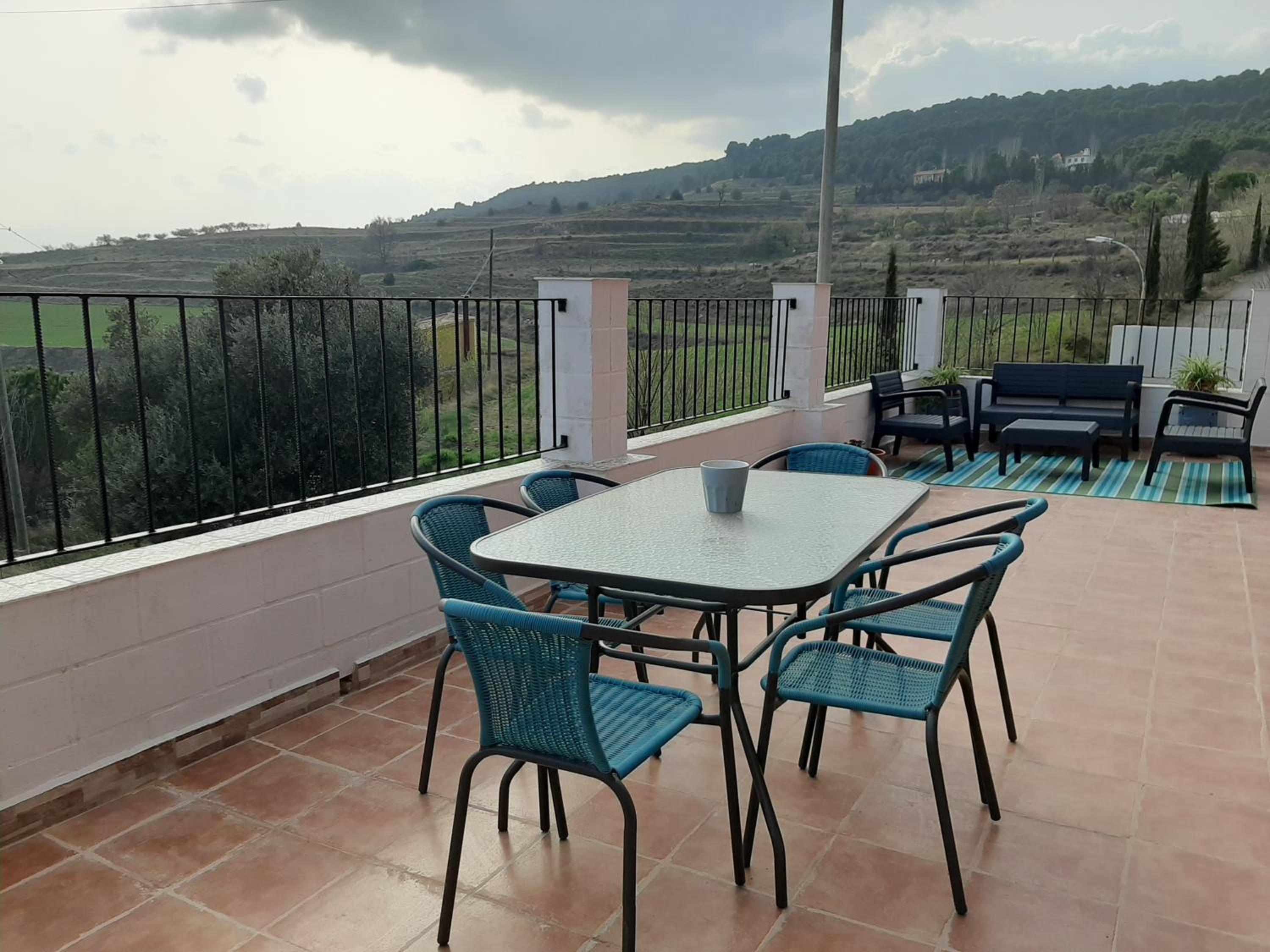 Casa rural "Garnacha de Borja" guest home view 4