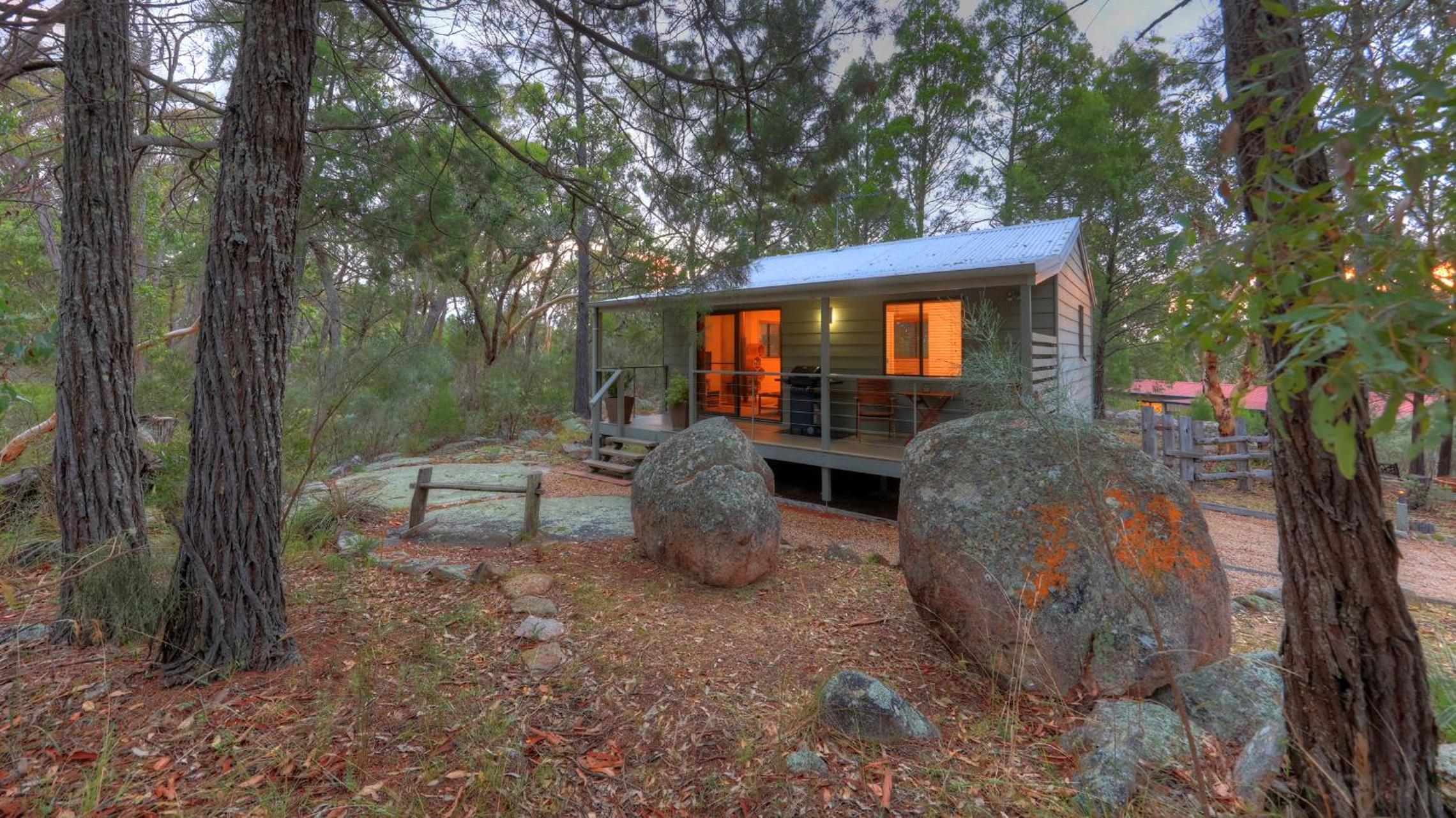 31 The Rocks